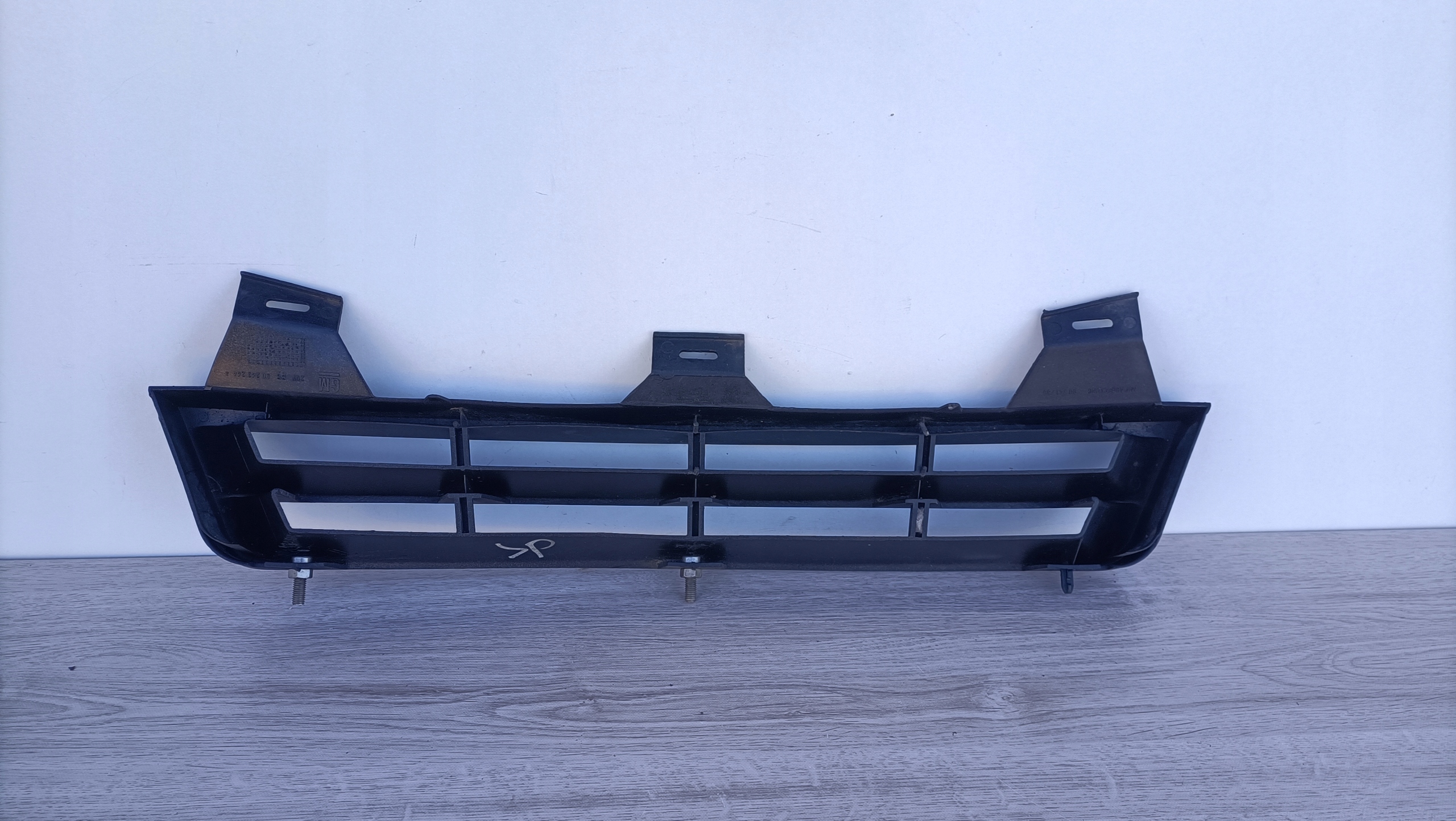 OPEL KADETT E front PREKLADgrill grid 90243244 K68/15MR