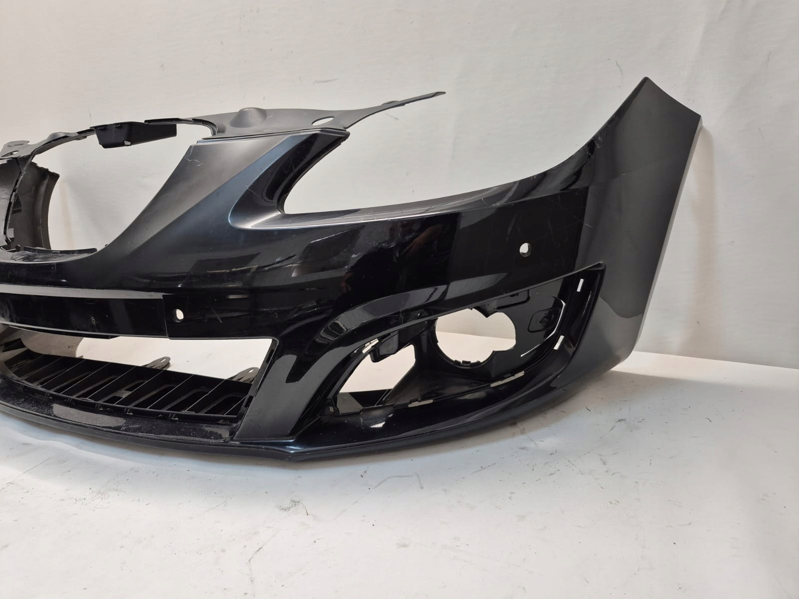 SEAT LEON II 2 LIFT 09-12 bumper front front PDC