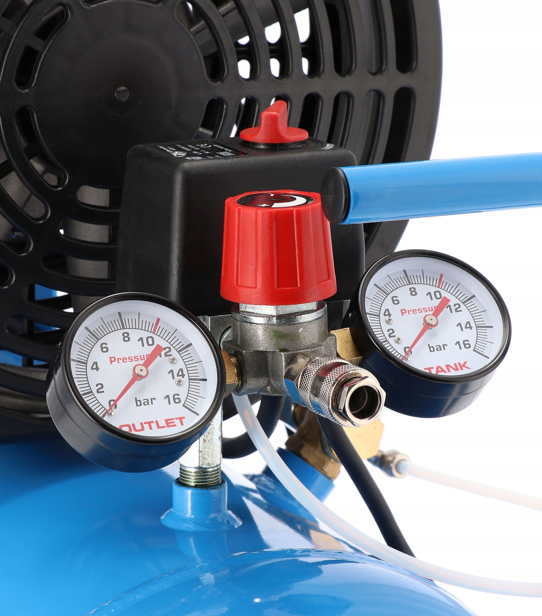 AIRPRESS SPRĘŻARKA TŁOKOWA 50l LM 50-410+Akcesoria Moc (kW) 2.2 kW