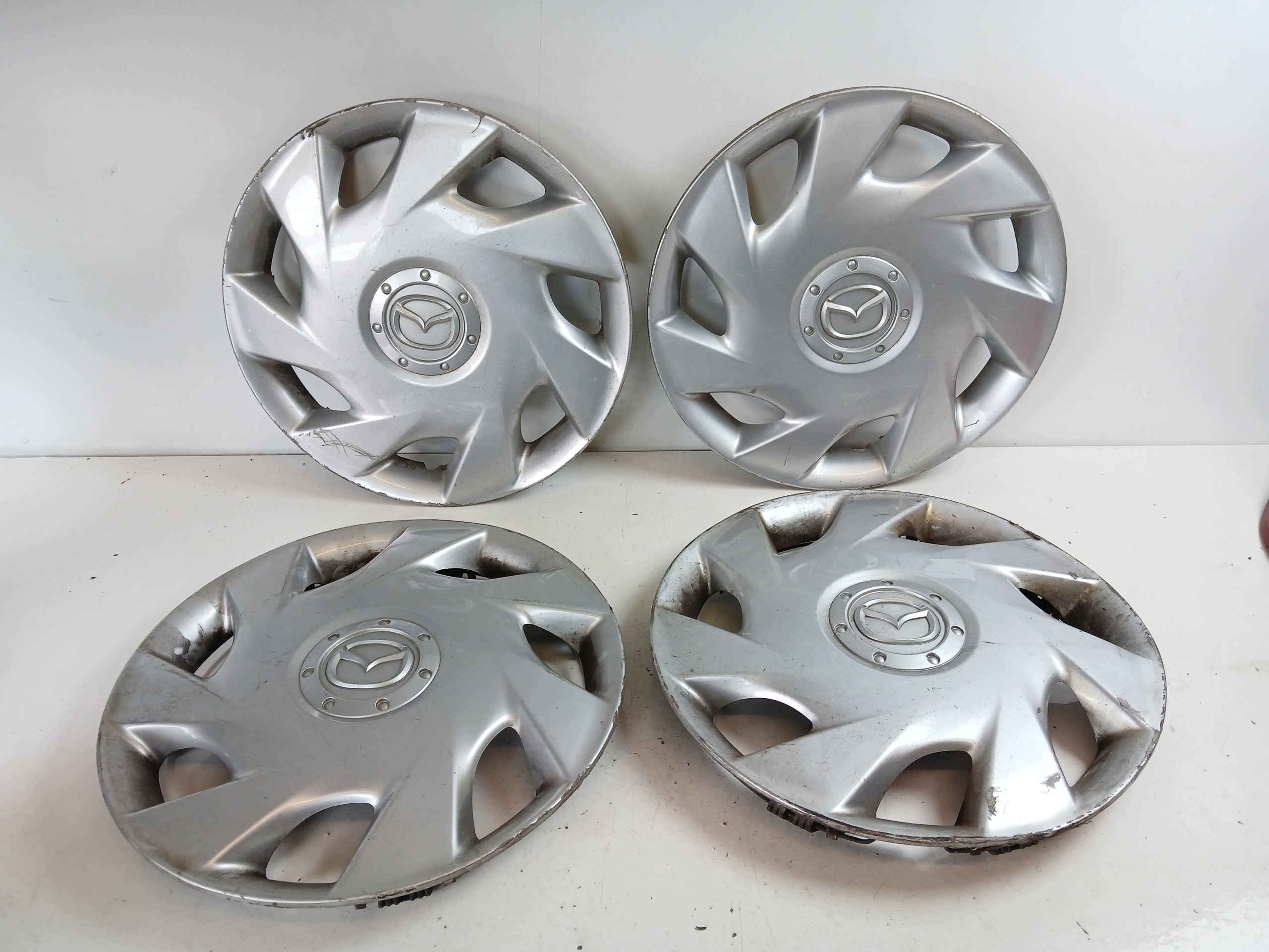 MAZDA 2 II DY Radklppen Radkappe KOMPLET 14 CALI 3M71-1130-AA