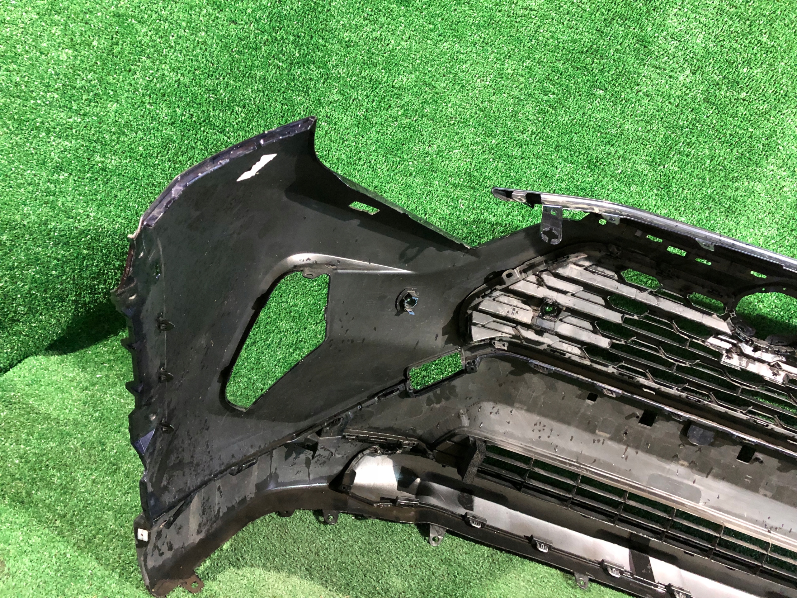front bumper front TOYOTA RAV4 V PDC