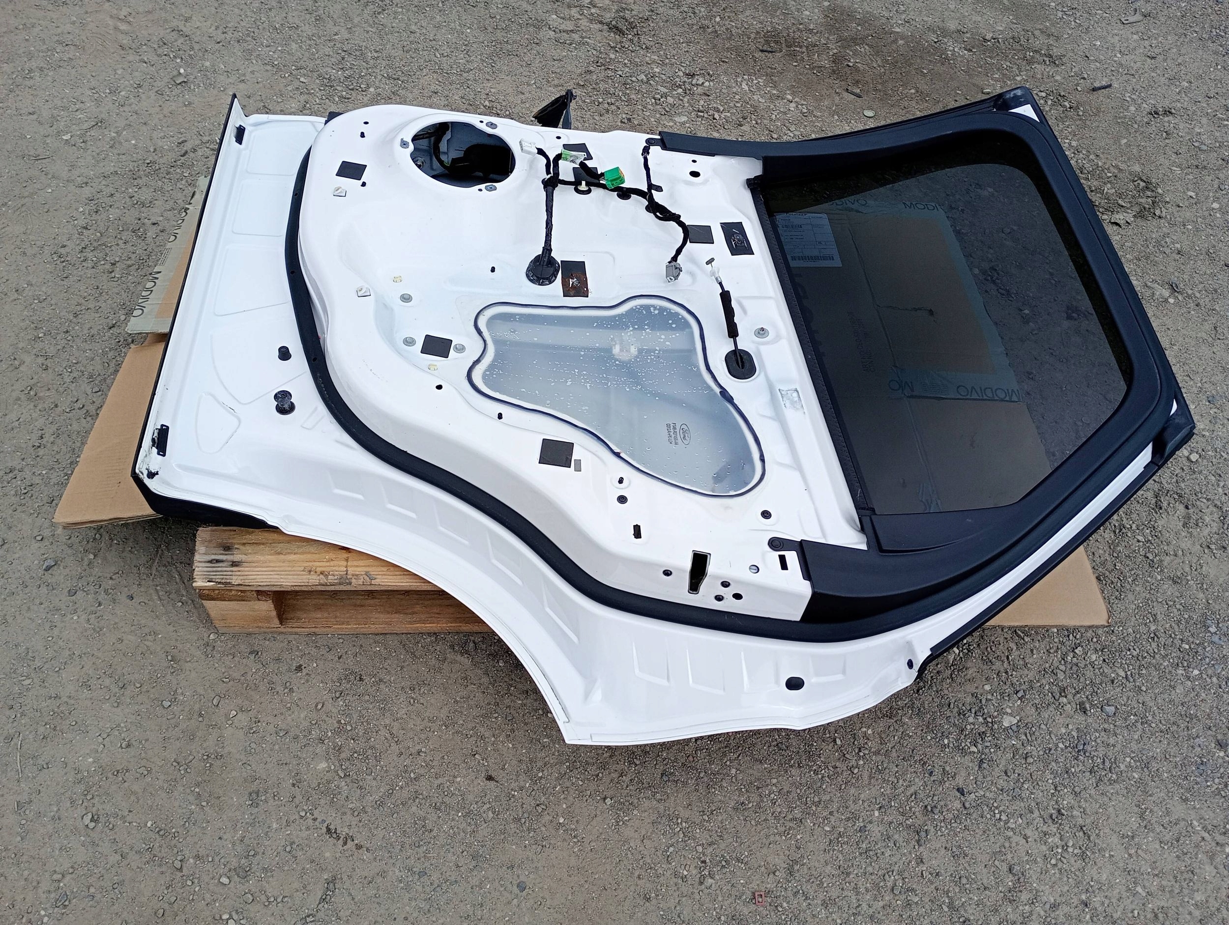 door rear. right right rear part Ford Edge II 2015