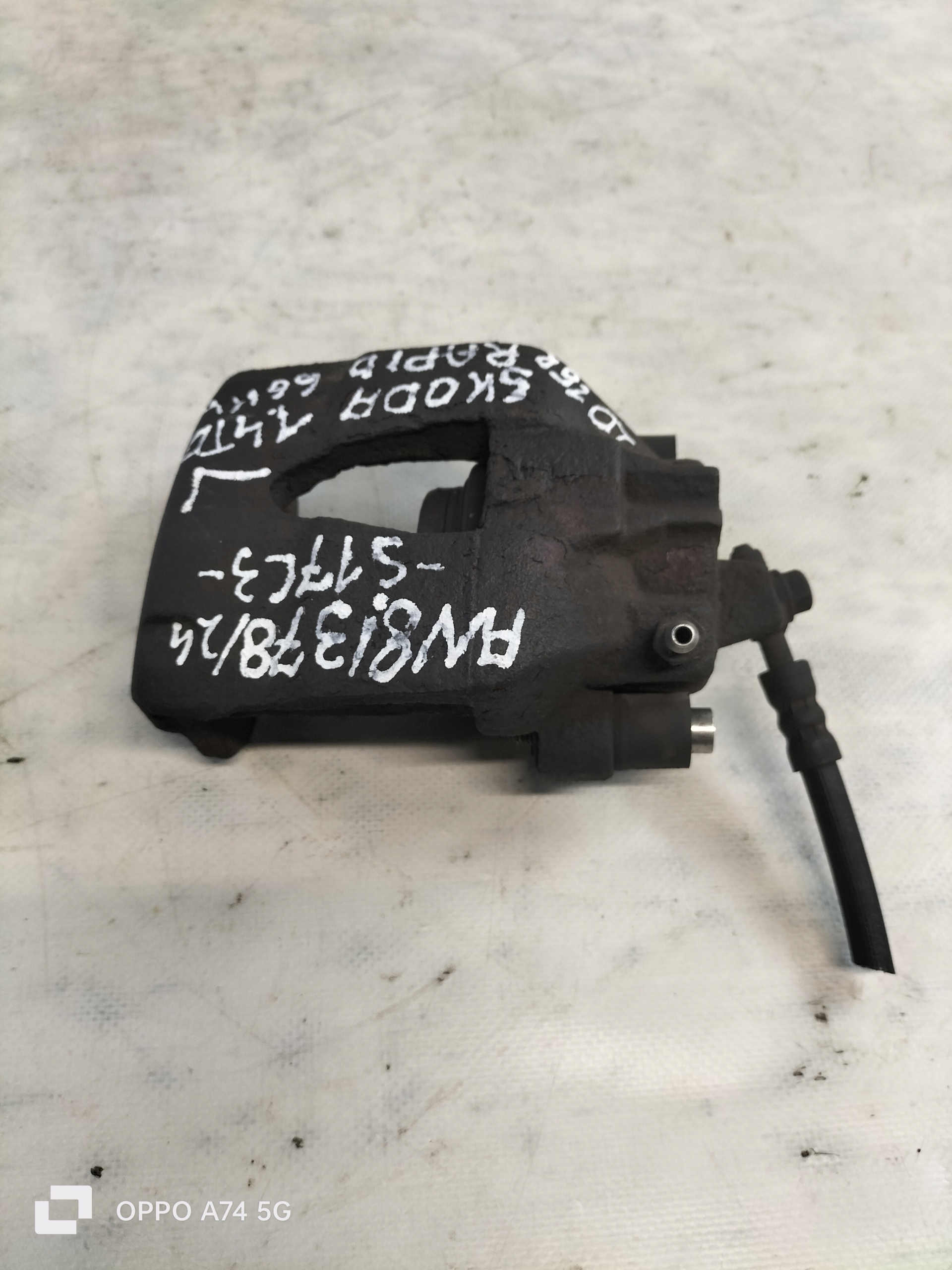 caliper brake SKODA RAPID 1.4TDI 66KW left front