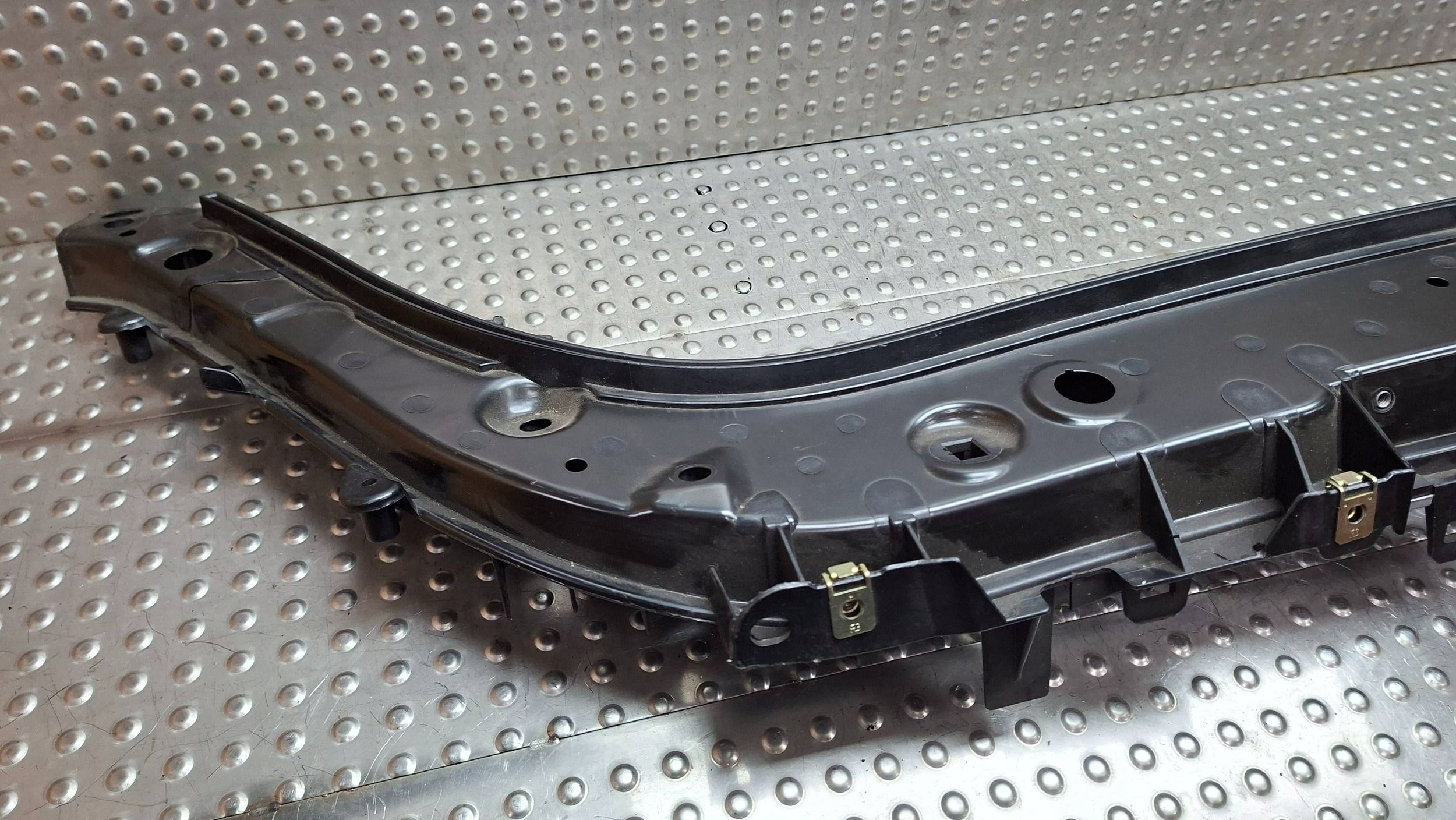 support panel for radiators pillar 8200140478 RENAULT SCENIC II 2003