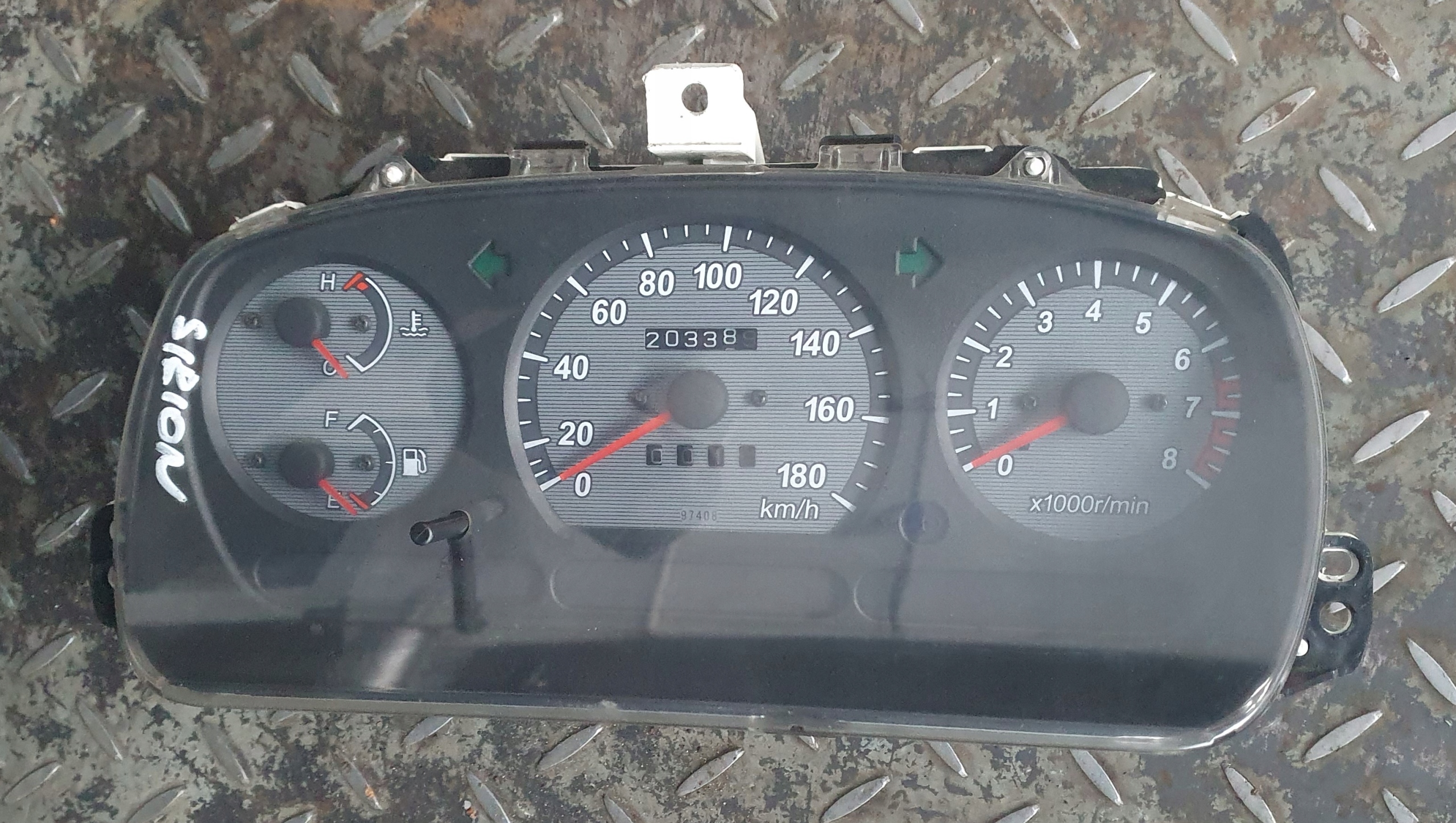 dials PREDKOSCIOMIERZ DAIHATSU SIRION 83010-97497
