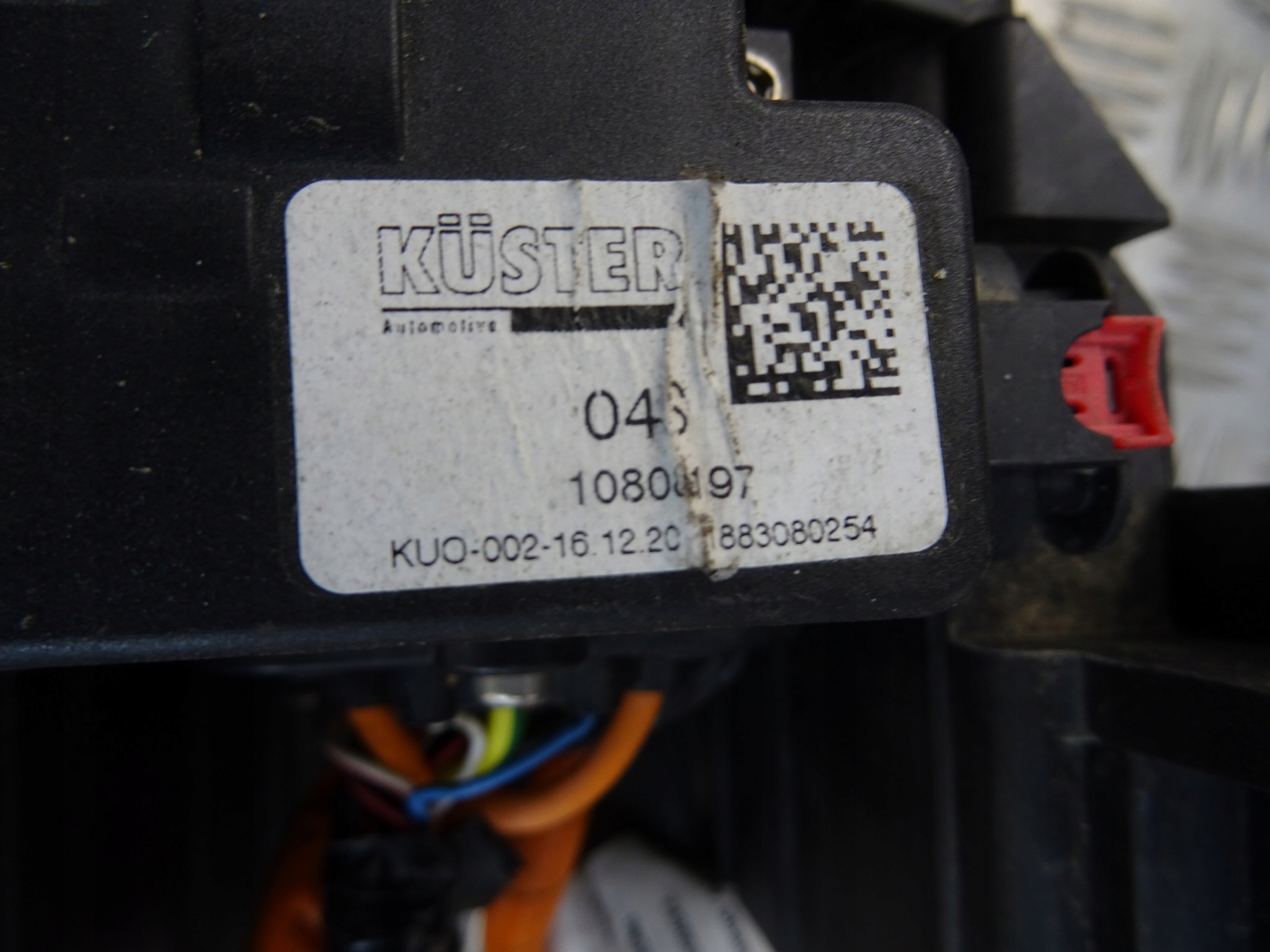 DACIA SPRING adapter PORT LADOWANIA 296957498R
