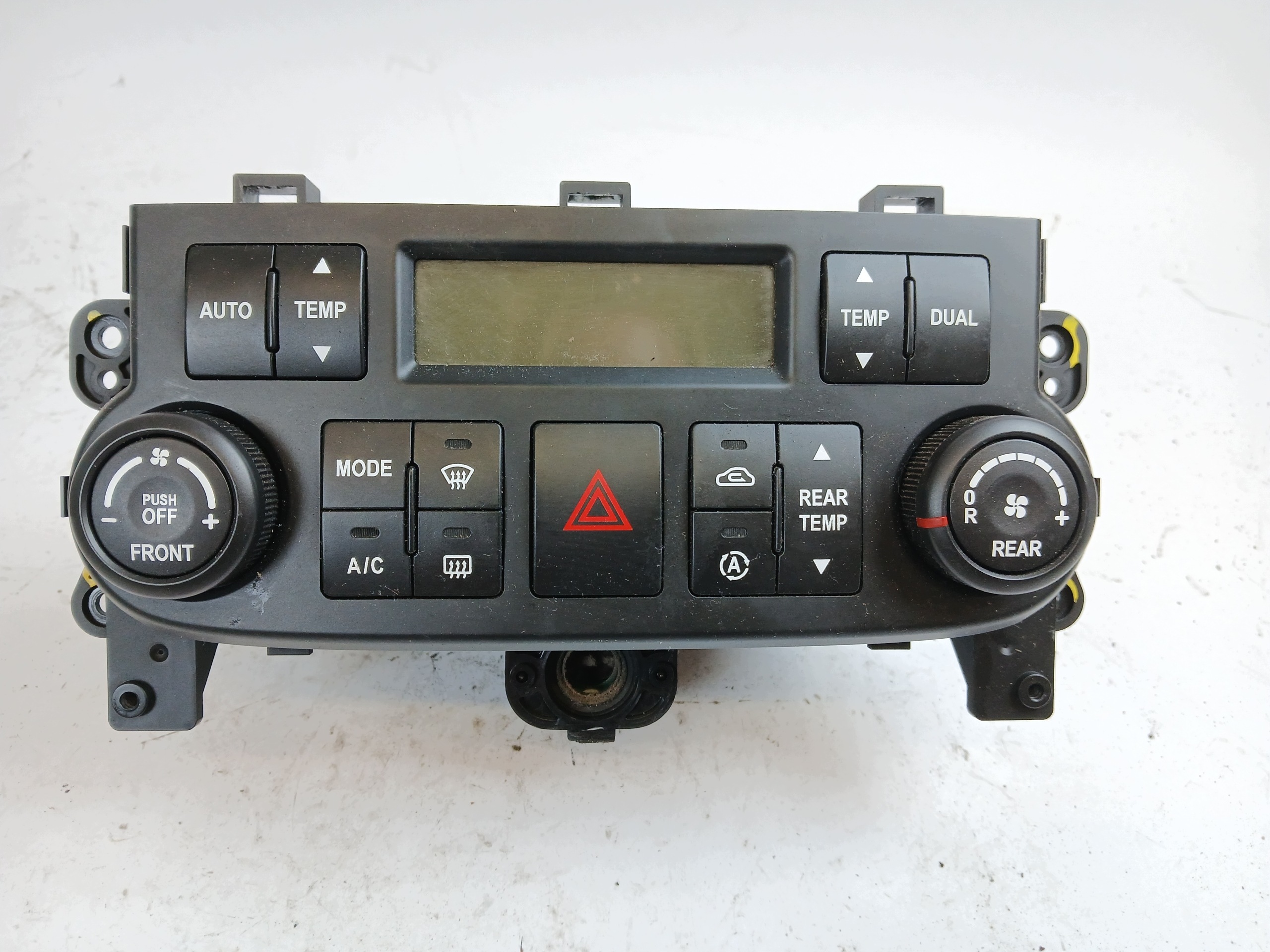 KIA CARNIVAL II PANEL KLIMATYZAJI des lüfters 972504D251VA