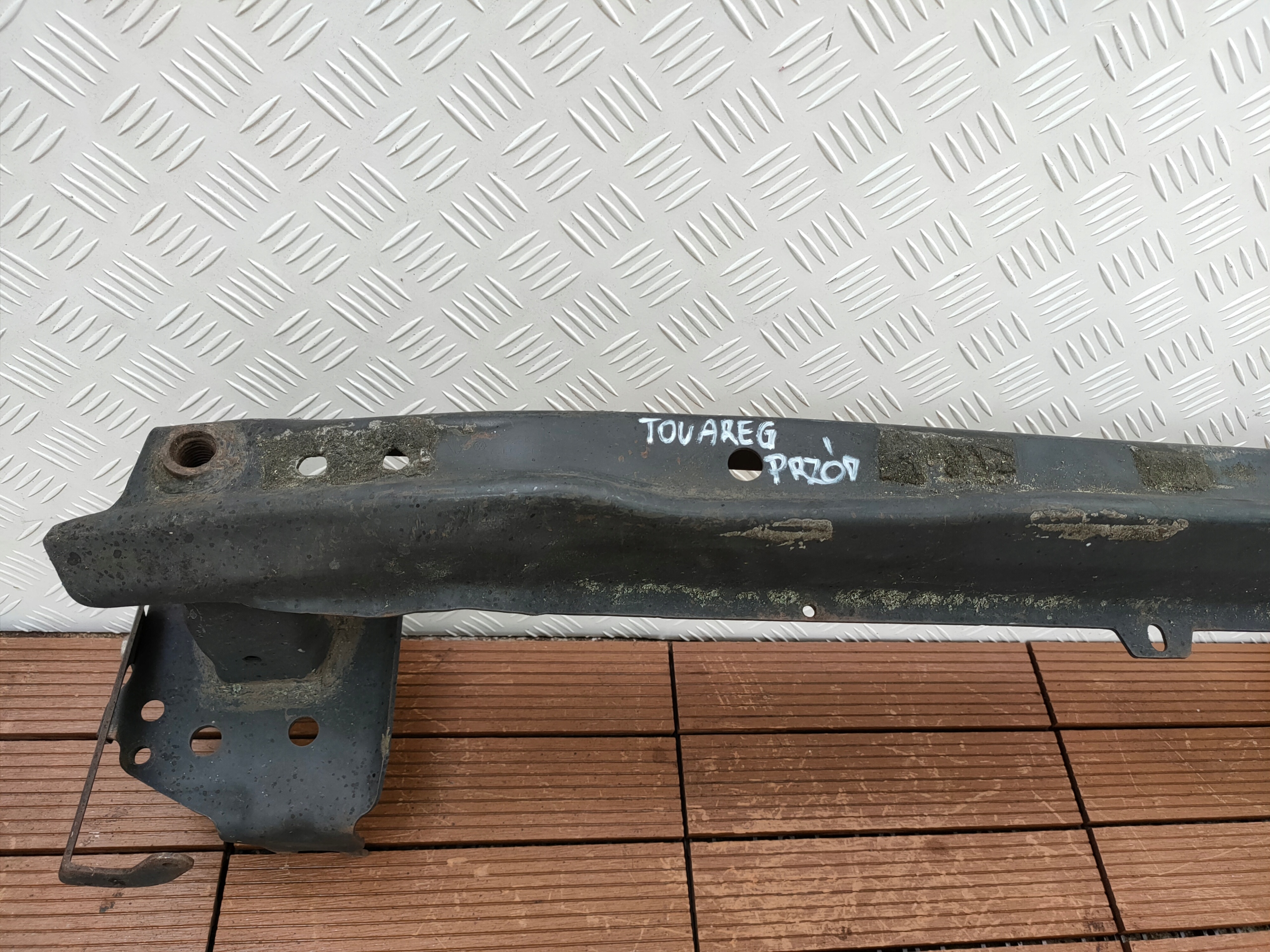 VW TOUAREG 7L 02-10 sider below bumper front front 7L0807109D OE