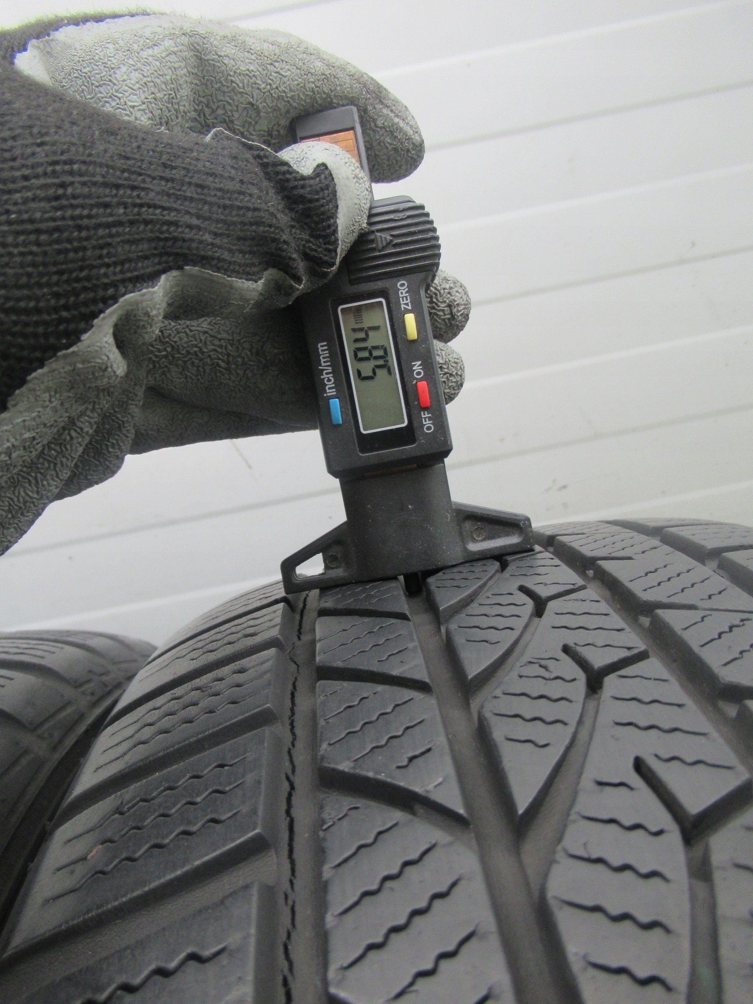 ALU+OPONY ZIMA MAZDA 2,HYUNDAI i20,SUZUKI SWIFT,BALENO,OPEL AGILA ,YARIS Szerokość felgi 6.0