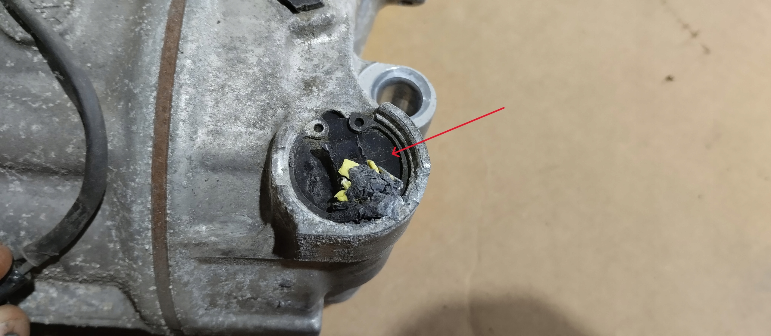 Компрессор кондиционера renault AUSTRAL 1.3 TCE 23r 926006UB0A