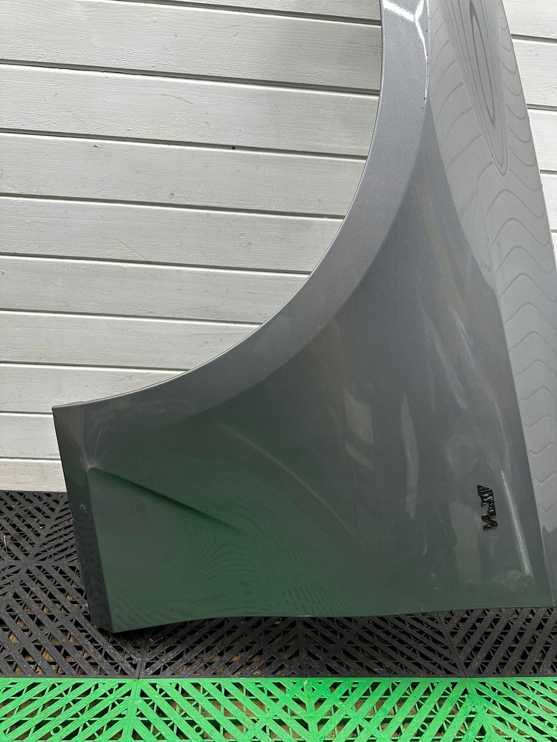 fender front side left BMW 3 G20 G21 7419395