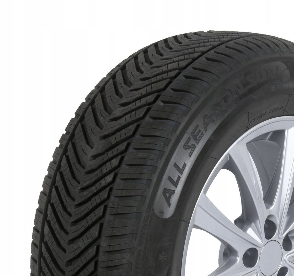 1x Kormoran 215/65R16 102V All Season Suv XL Całoroczna 2025 r