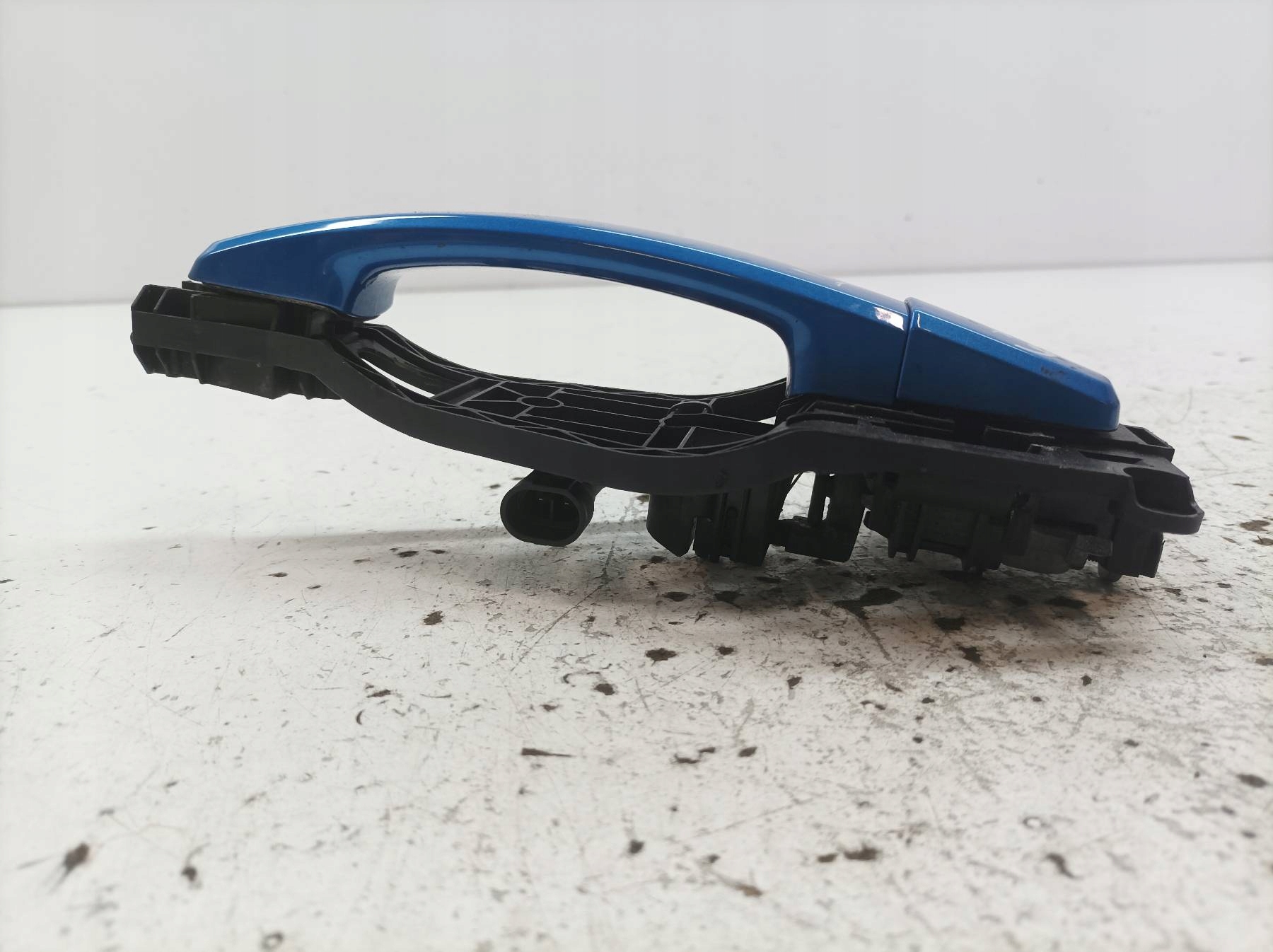 handle exterior left rear part Z291 KEYLESS Opel Zafira II (2005- )
