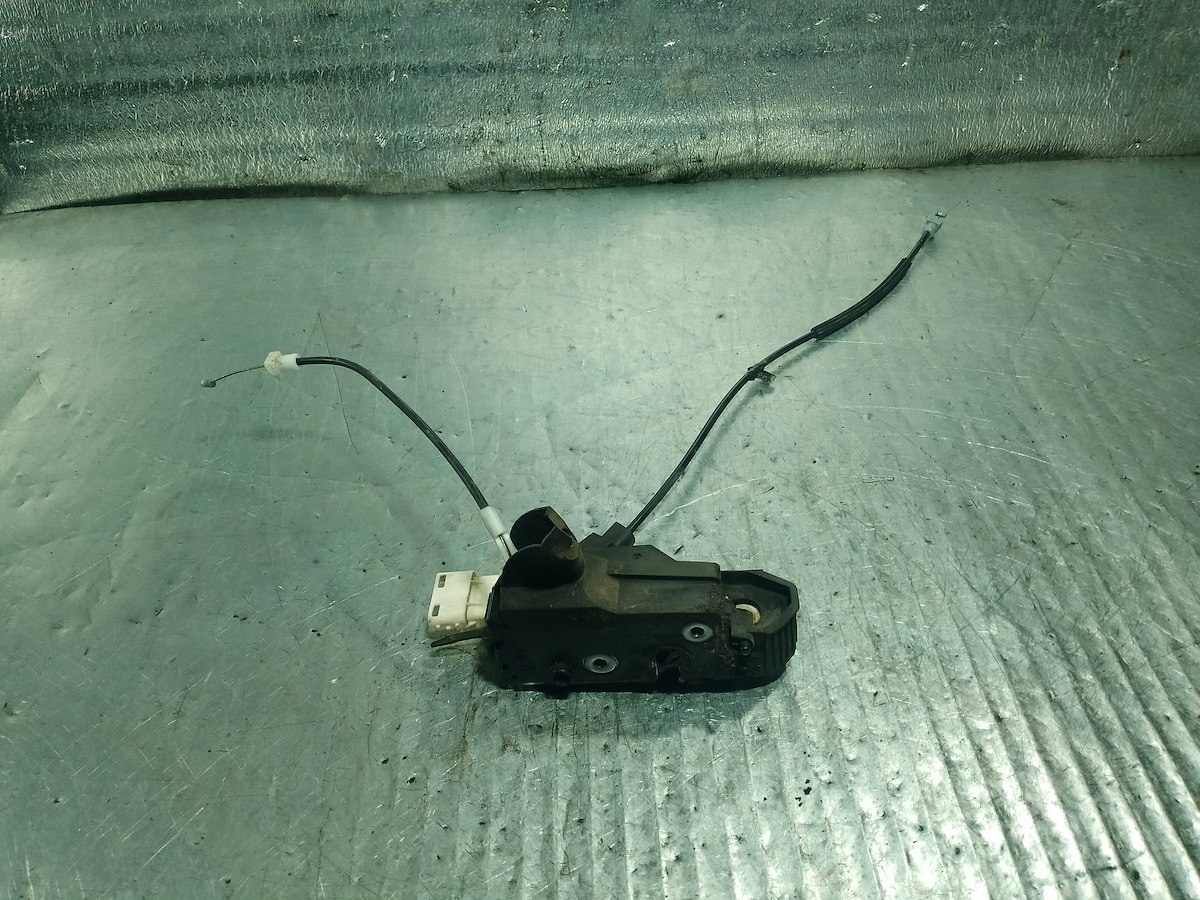 ZAMEK DRZWI LEWY PRZÓD PEUGEOT 407 SW 9683417880 2.0 HDI