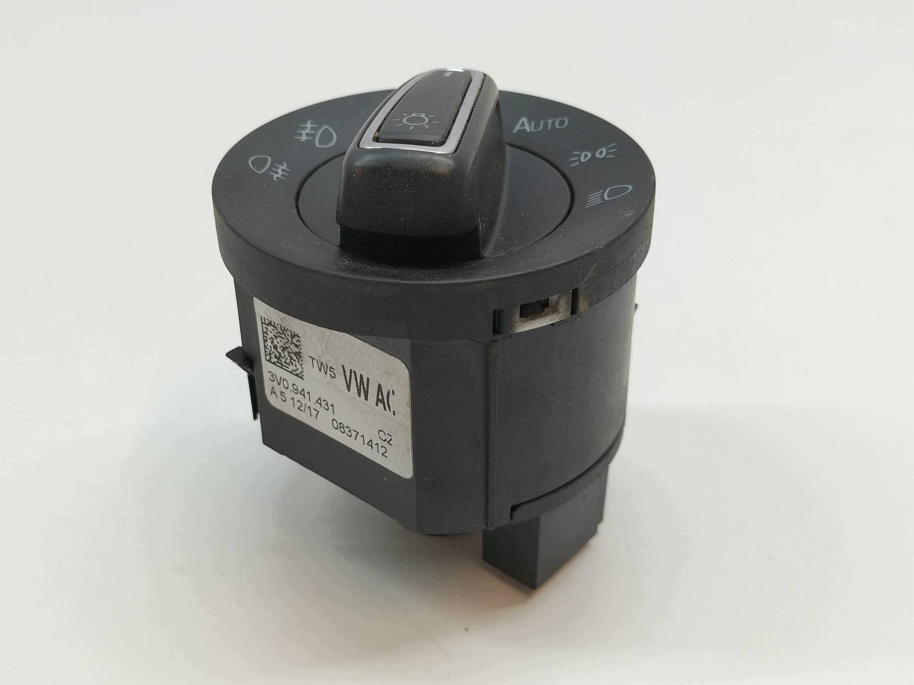 light switch 3V0941431 Skoda Superb III (2015-2024)