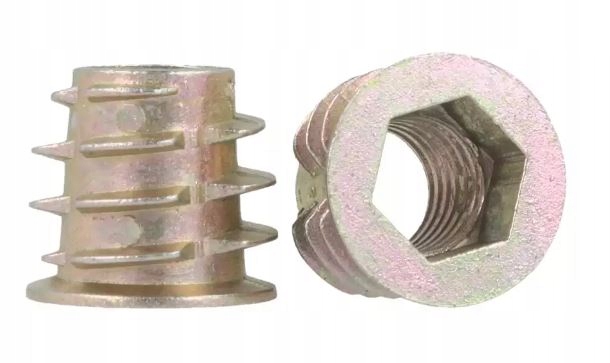 Nátrubek s šroubovací kuželovou přírubou M8x14,2x13 10sz