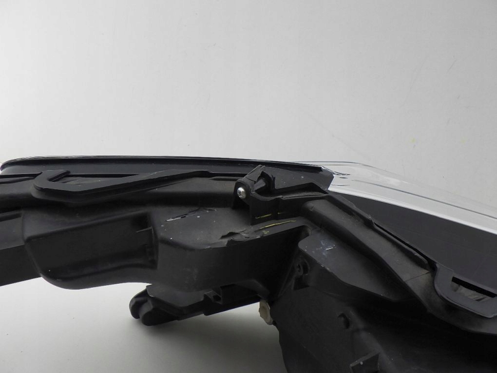 TOYOTA CAMRY VIII 8 XV70 FULL LED 17- light left front