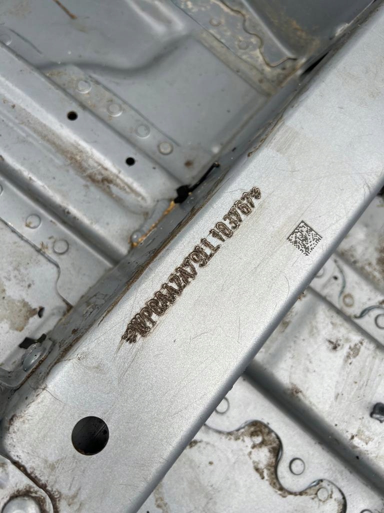 IDEALNA quarter front front left PORSCHE PANAMERA 971 1