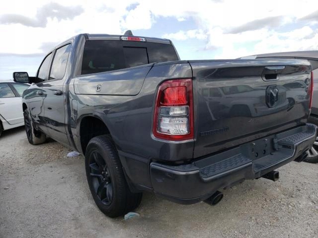 фонарь левый Dodge RAM 2019-
