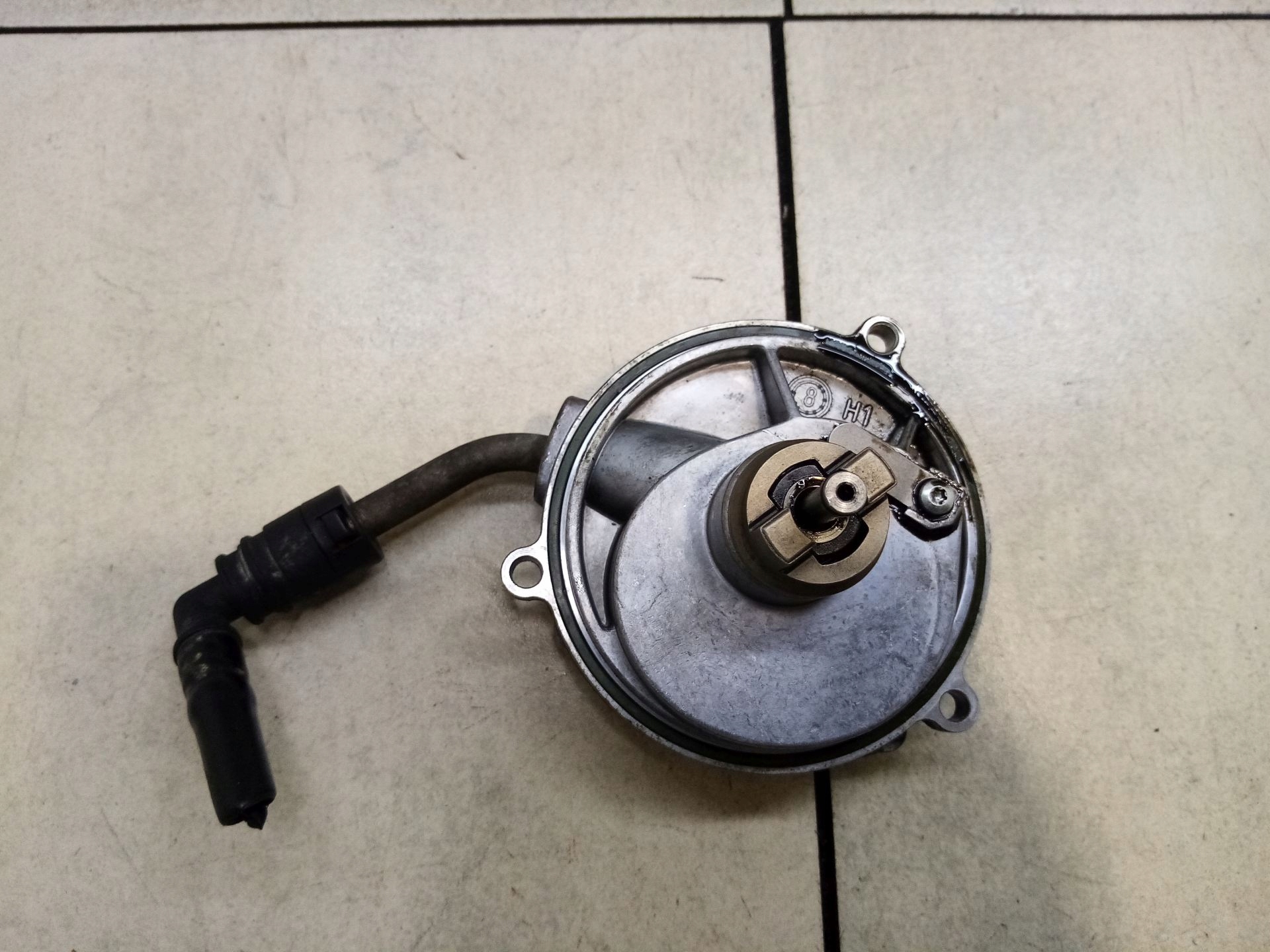 ВАКУУМНЫЙ НАСОС MERCEDES W168 1.7 CDI