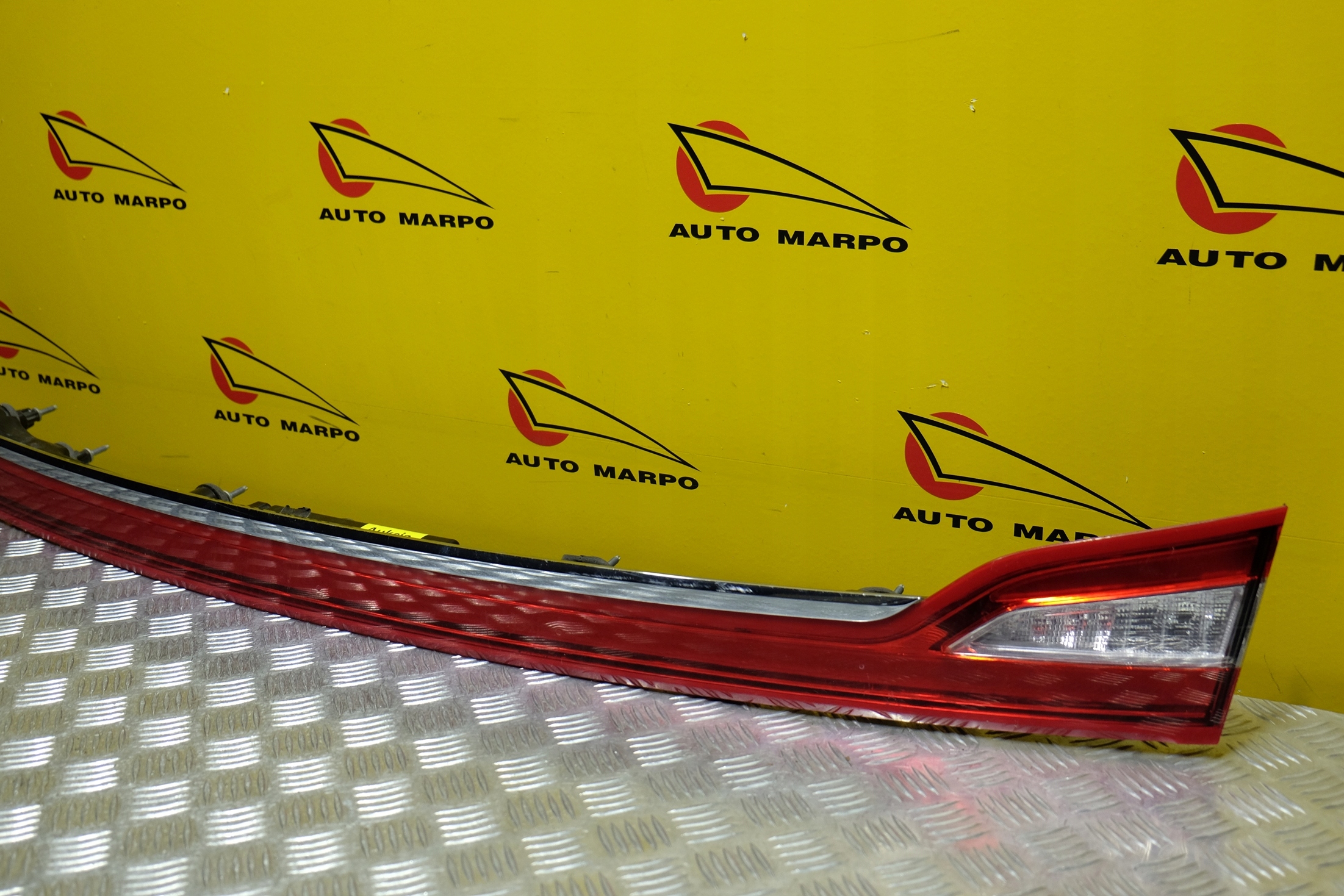 LINCOLN MKX 2016-2018 BLENDA KLAPA LAMPA LED USA Kolor do lakierowania