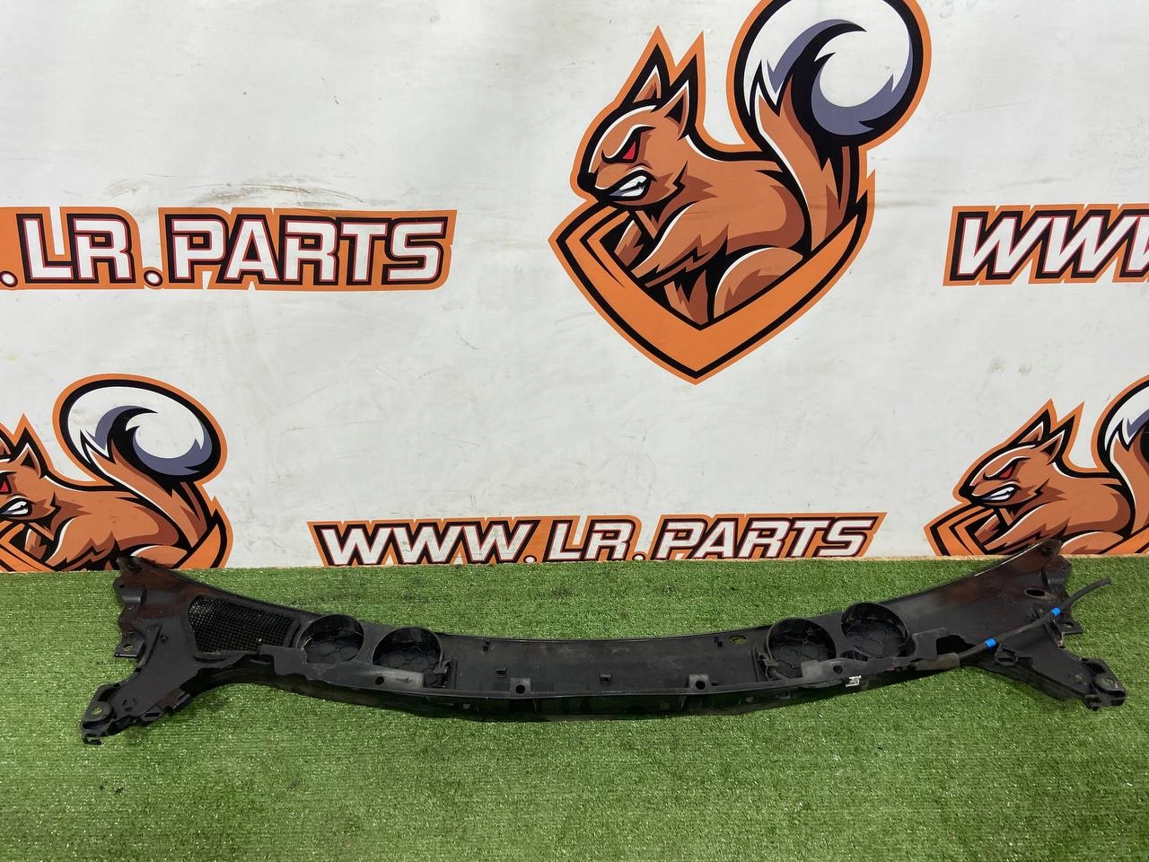 LISTWY DEKORACYJNE JAGUAR I-PACE X590 J9D3-4105-A Numer katalogowy części J9D34105A