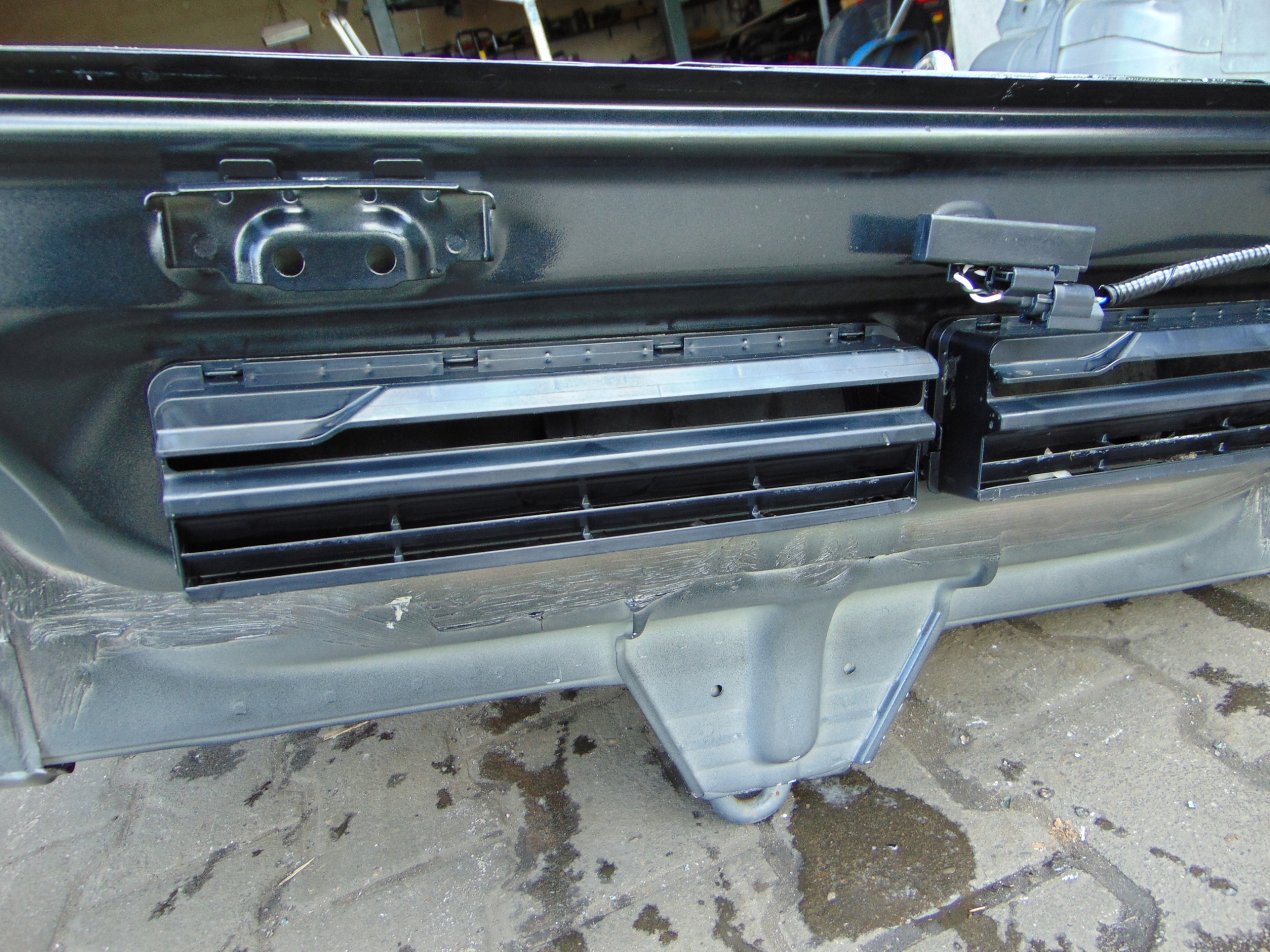 VITARA LY 2 II 3 III rear panel fender right rear part
