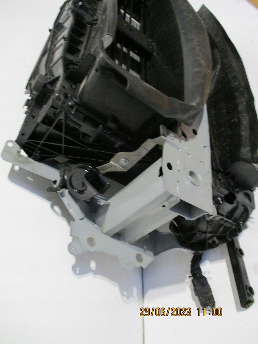 Pas przedni CHŁODNICE FORD KUGA MK3 2,5PHEV Producent części Ford OE