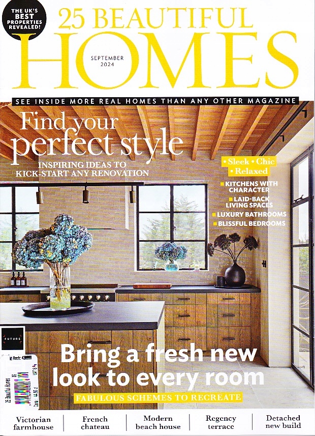 25 Beautiful Homes 20240009