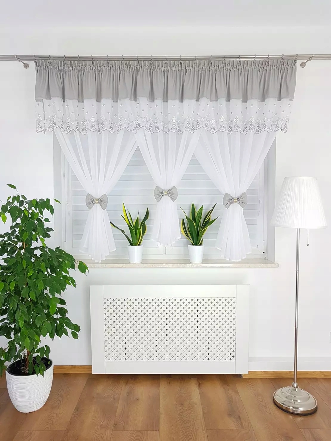 Firanka Gotowa Haft Kokardki Do Salonu Sypialni Na Taśmie Szara 300/150