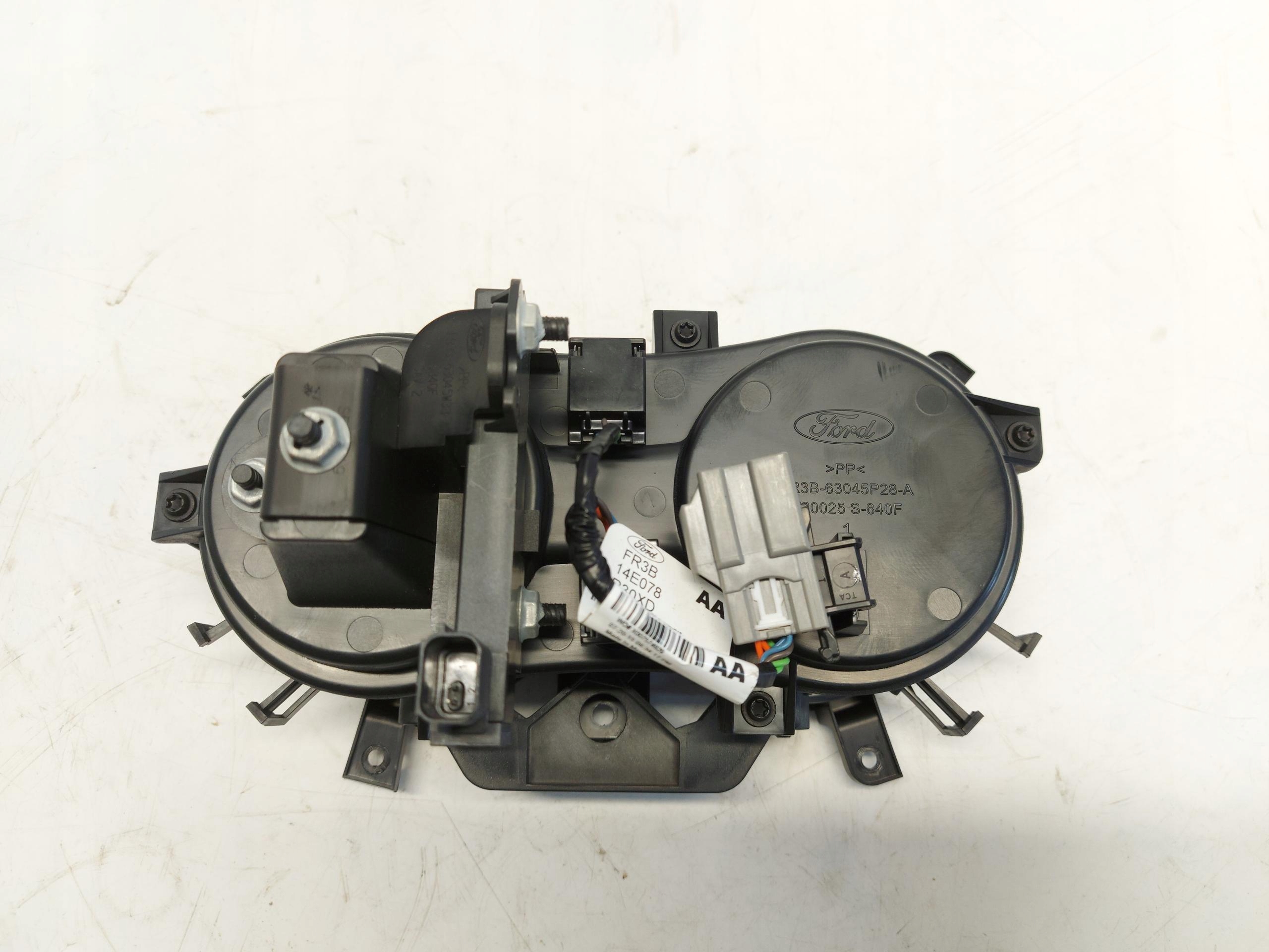 FORD Mustang IV bracket for kubki cup holder FR3B-63045P28-A