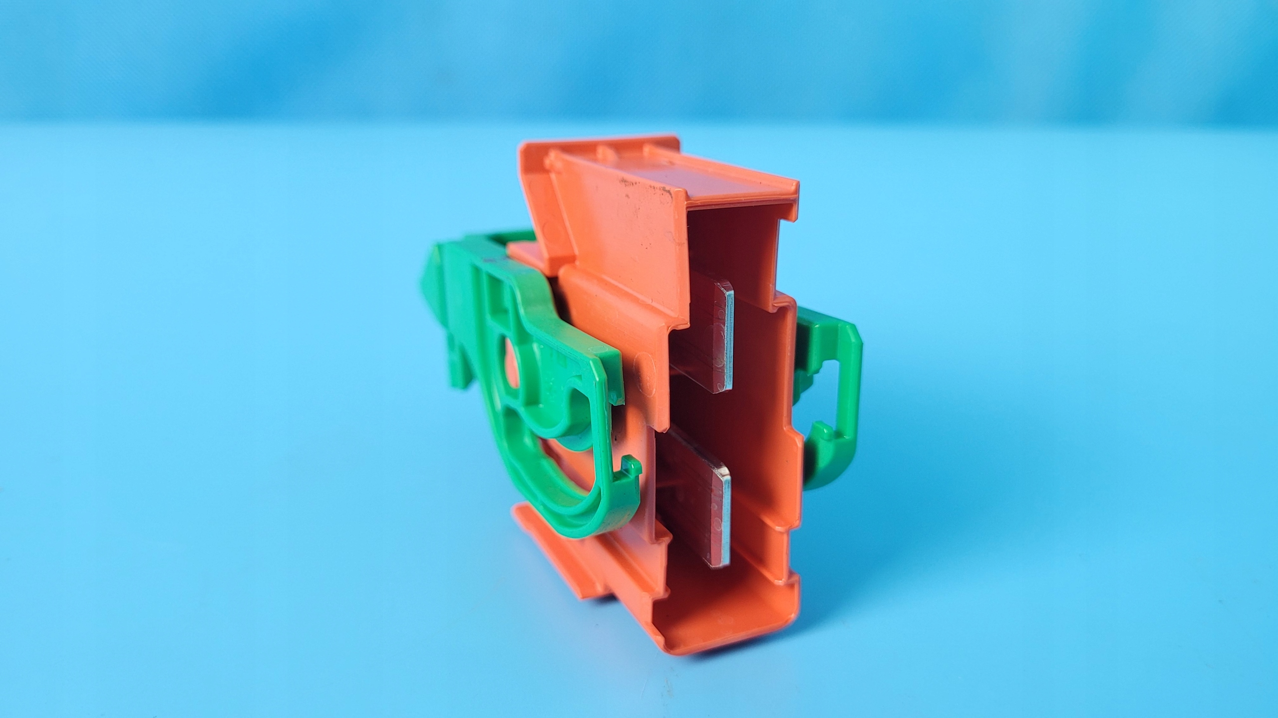 OUTLANDER III 2.4 PHEV ЗАПОБІЖНИК БАТАРЕЇ