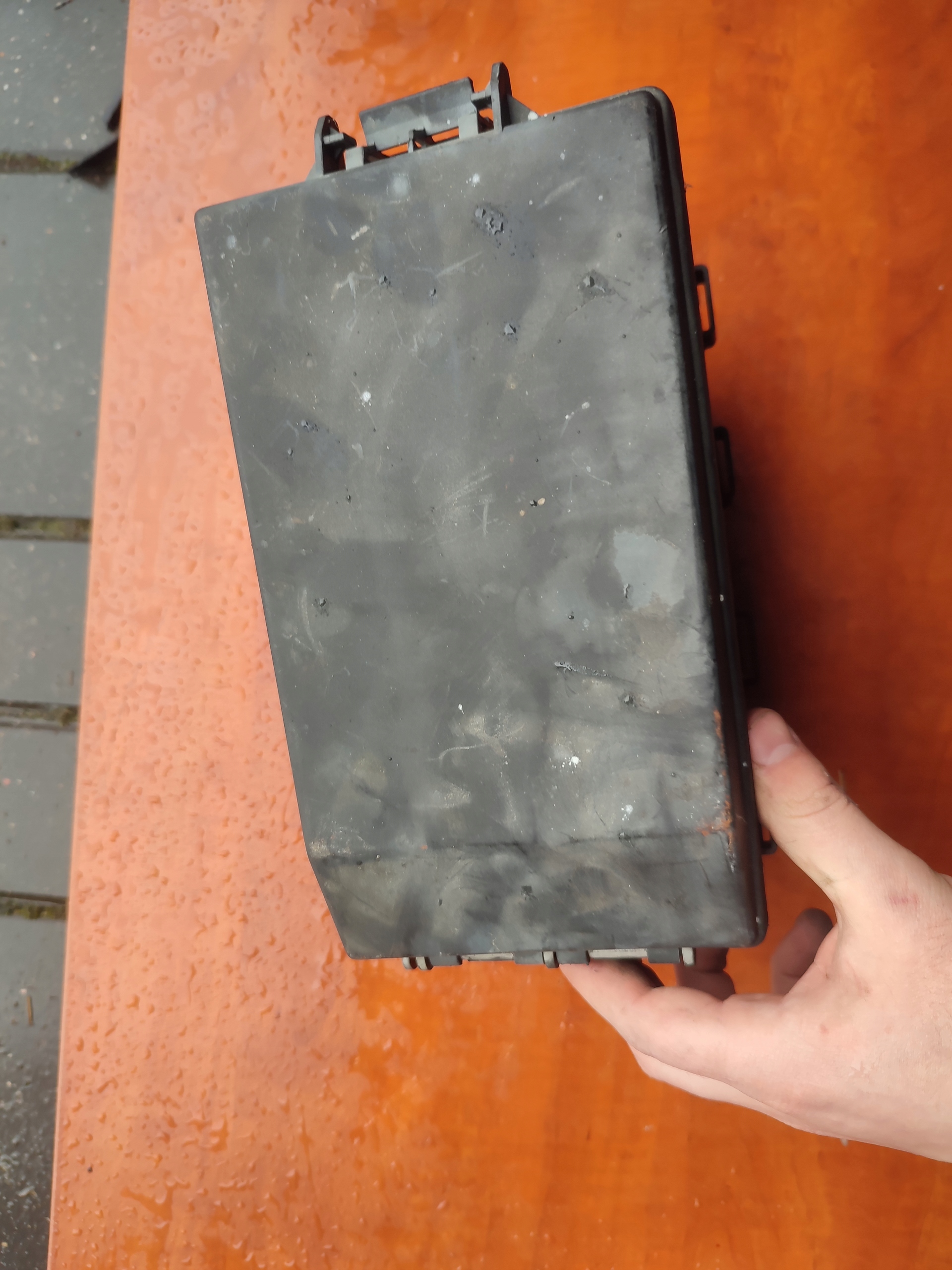 Module fusibles FORD FOCUS MK1 98AG14A142AC