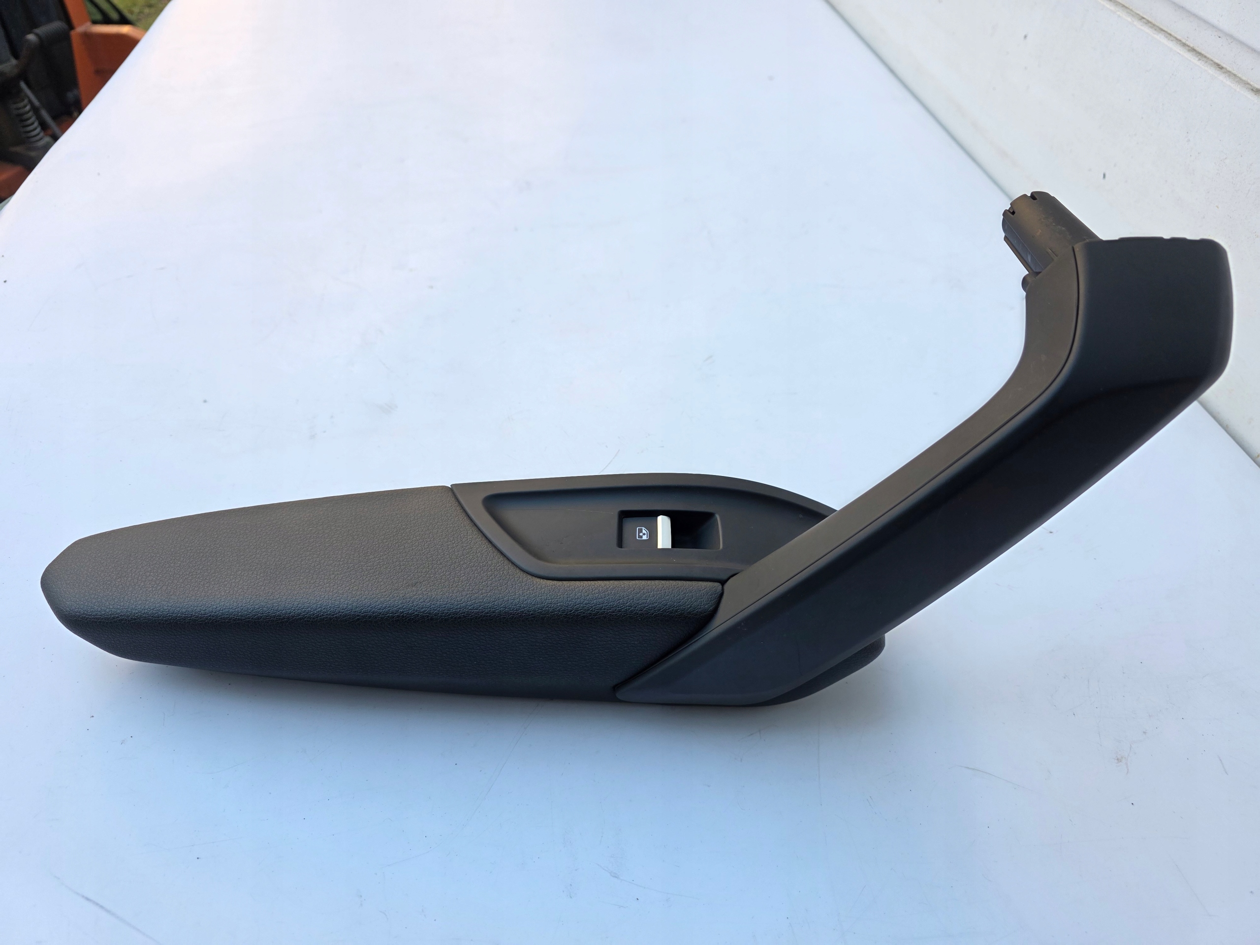 armrest handle door BOCZKA left rear part left rear AUDI Q5 80A FY