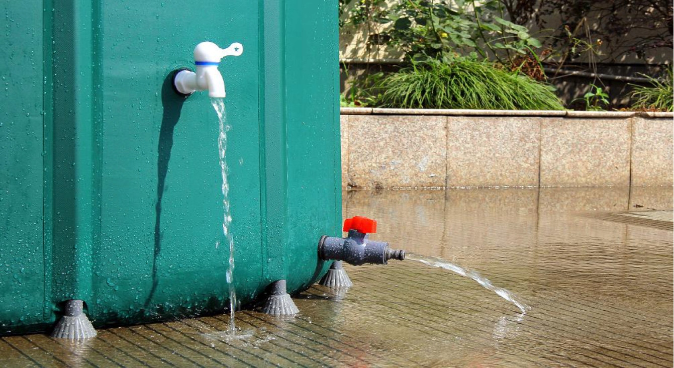 Składany zbiornik na wodę deszczówkę 380L Kolor zielony