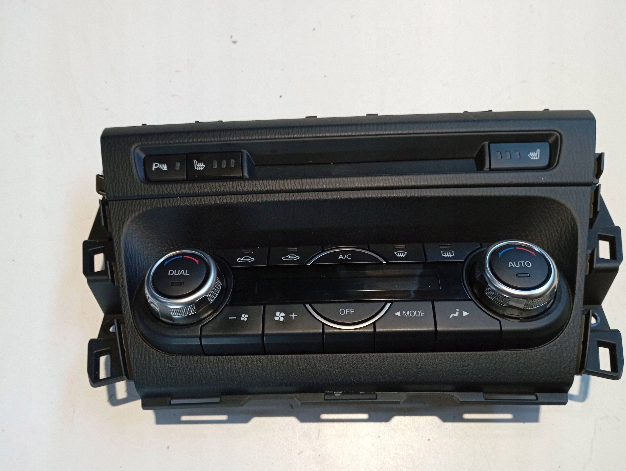 klimabedienteil MAZDA 3 BM K4000-4F09D
