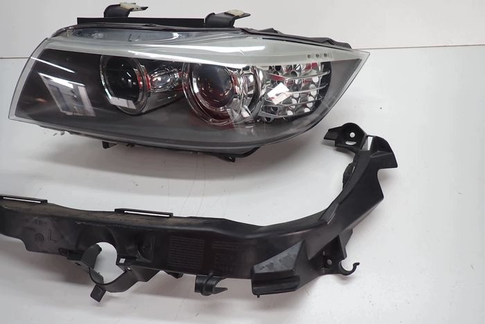 BMW E90 E91 BI-XENON NIE positioning reflektor left light left 72025839