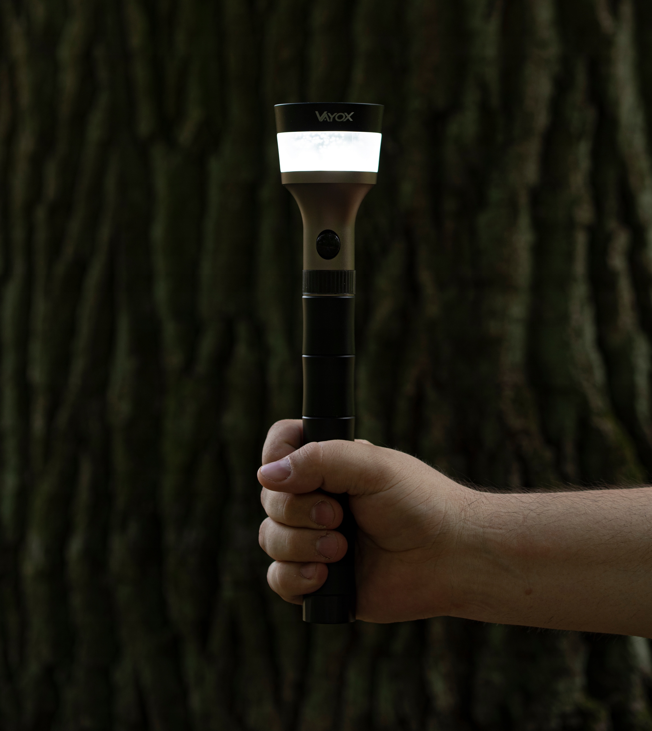 LATARKA TAKTYCZNA SZPERACZ PAŁKA LED USB C VAYOX Kolor dominujący czarny