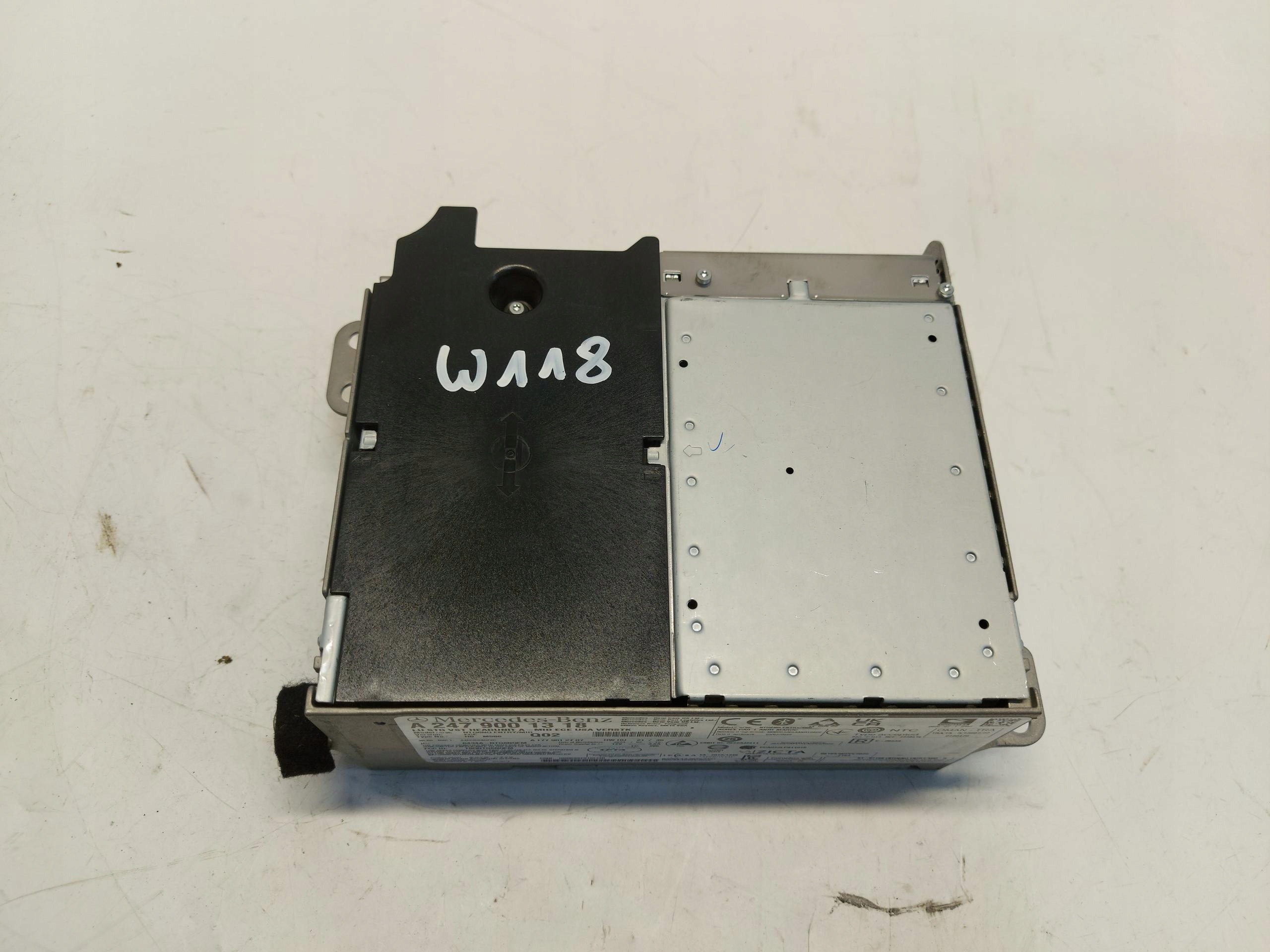 Mercedes CLA w118 2023 module radia navigation devices gps a2479001318