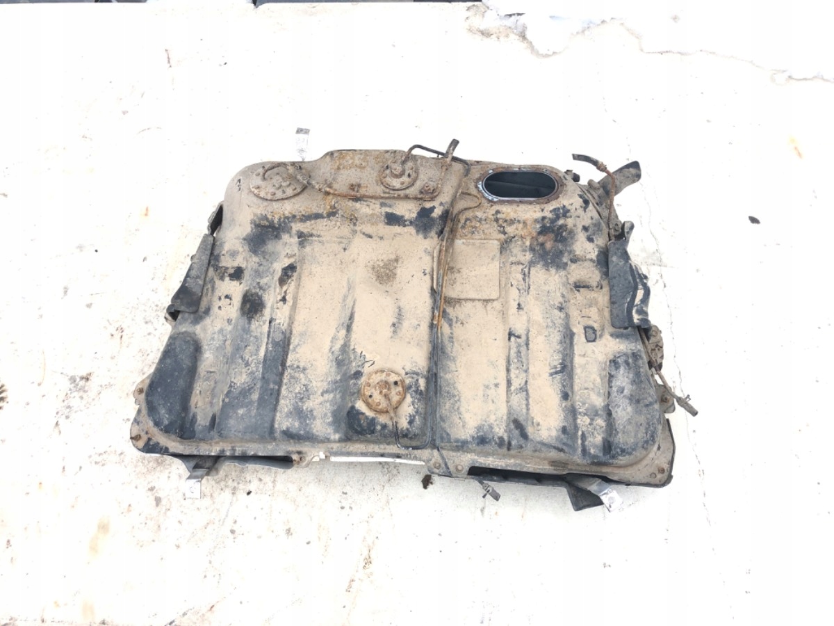 LORK457518 - БАК ТОПЛИВНЫЙ БАК TOYOTA RAV 4 И 94-00 2.0 B