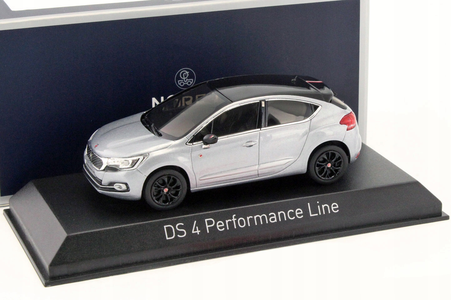 Norev Citroen DS4 Performance Line 2016 Šedá 1:43