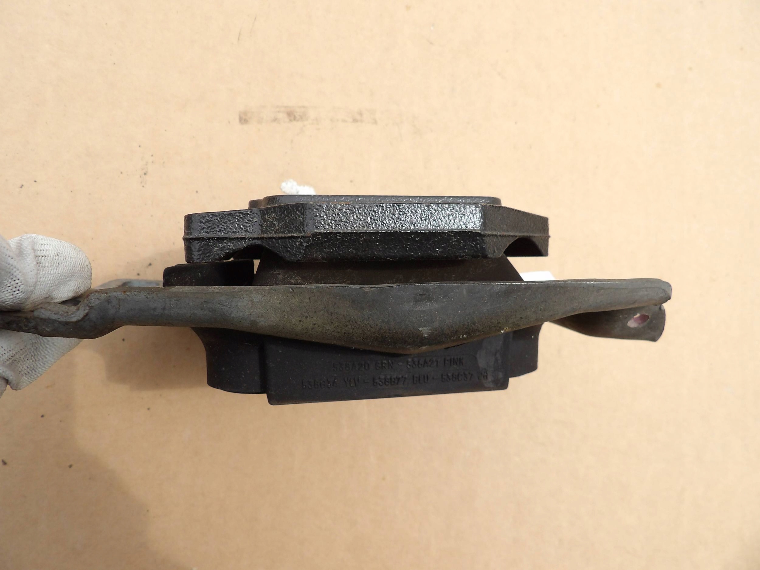 Ford Kuga MK2 1.6 EB 2013 Halter / Halter Getriebe getriebe