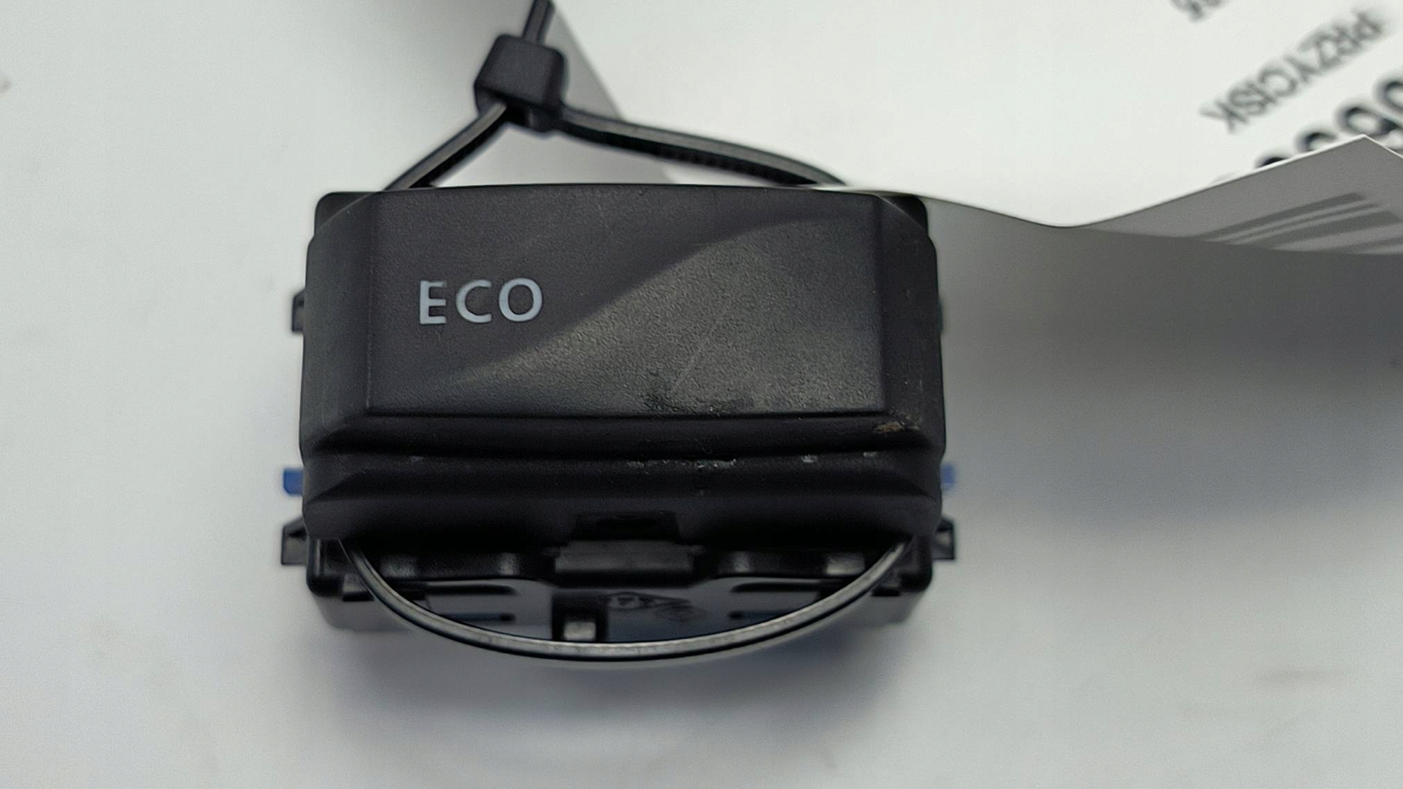 button ECO DACIA DOKKER