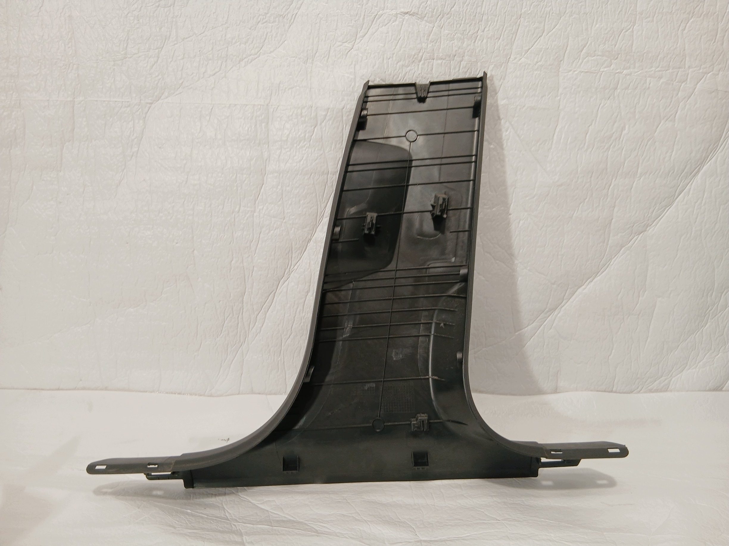 AUDI A4 B9 LIFT cover side SLUPKA B left 8W0867239A
