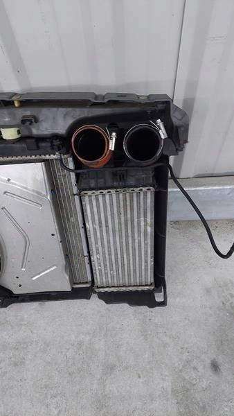 C4 CACTUS 1.5 BLU EHDI PAS PRZEDNI WZMOCNIENIE CHŁODNICE KPL Producent części Citroen OE