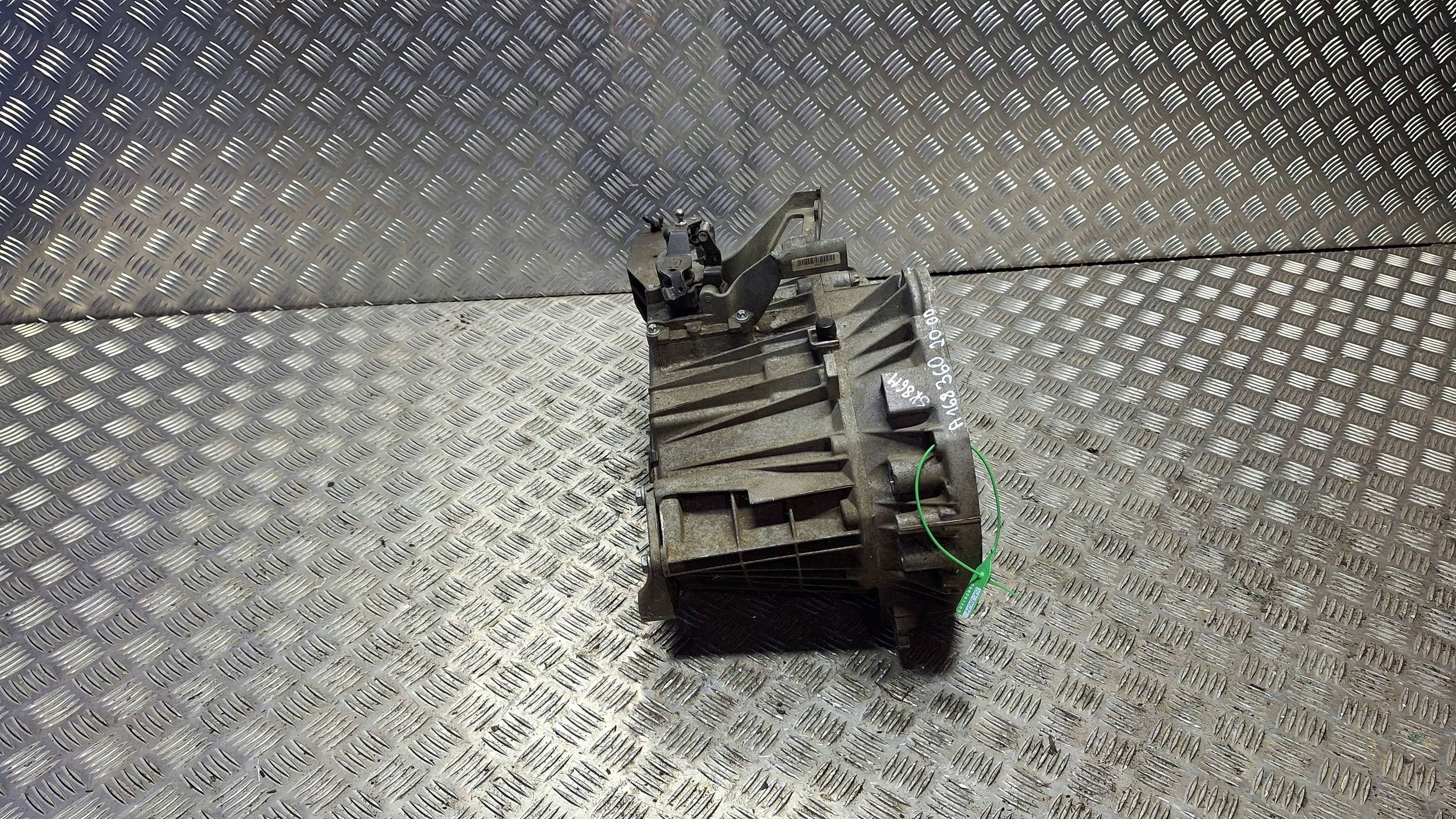 Getriebe A1683602000 MERCEDES W168 1.4 1.6B
