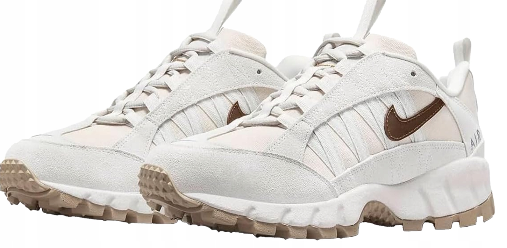 Boty Nike Air Humara Se FZ3763-104 45,5