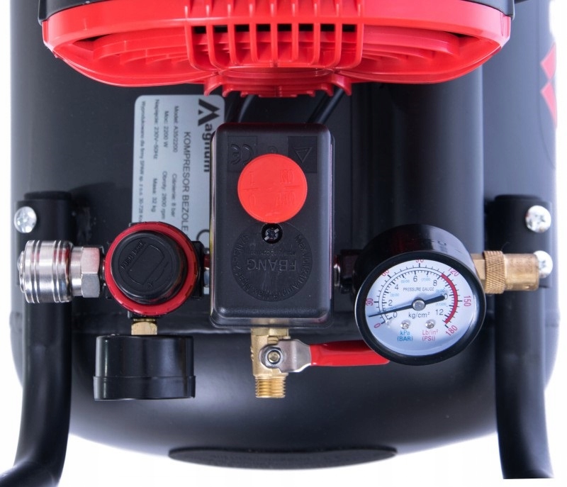 BEZOLEJOWY KOMPRESOR STOMATOLOGICZNY MAGNUM 2200W Moc (kW) 2.2 kW