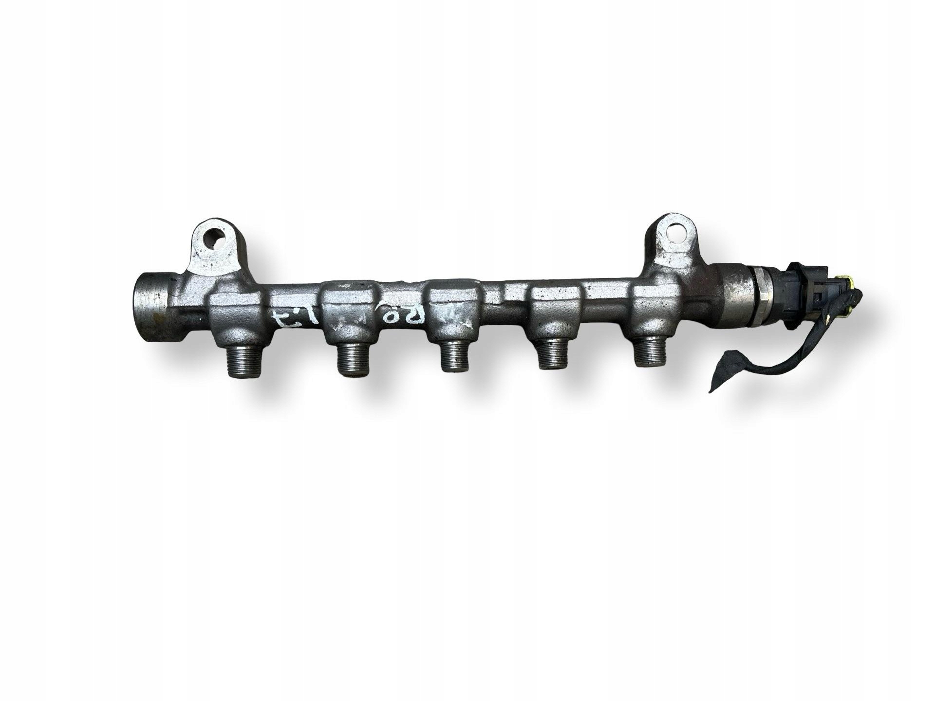 Rampe injection Kia Carens 3 RP 2013 31400-2A420