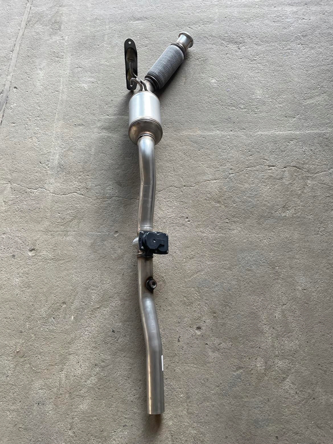 VW PASSAT B8 KATALIZATOR 3Q0131701F 2,0TDI